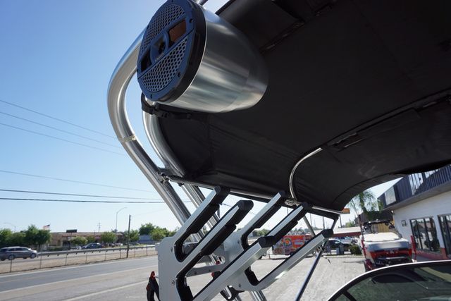 2023 MasterCraft XT22 T - 7