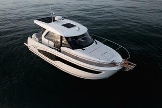 2026 Beneteau Antares 9