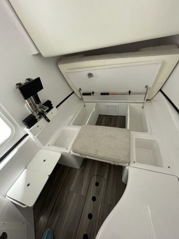 2024 Sportsman Open 352 Center Console - 57