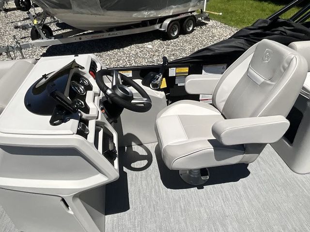 2026 Godfrey Marine Xperience 2286 SBX Sport Tube 27 In. Package - 13