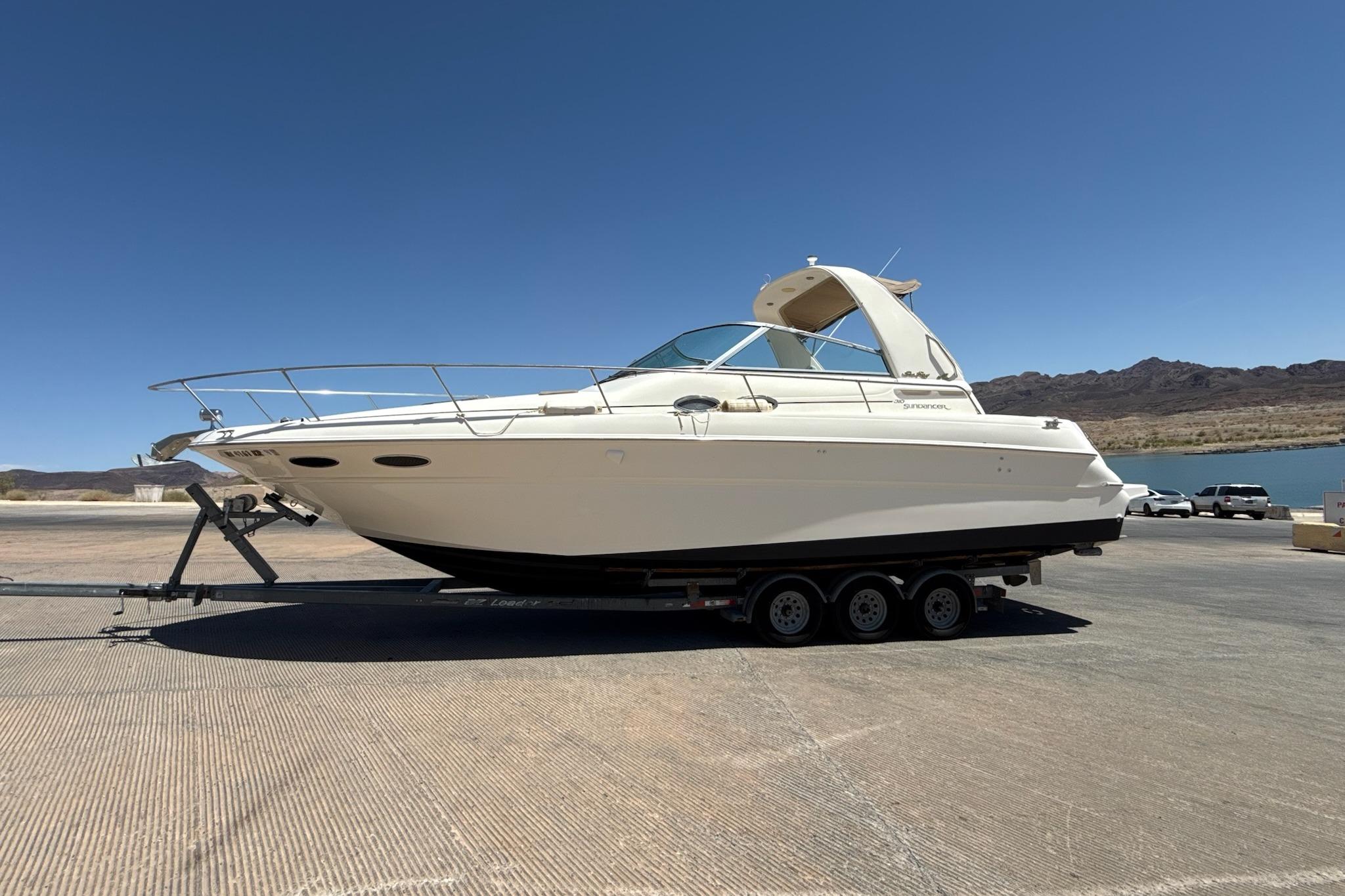 1999 Sea Ray Sundancer 310