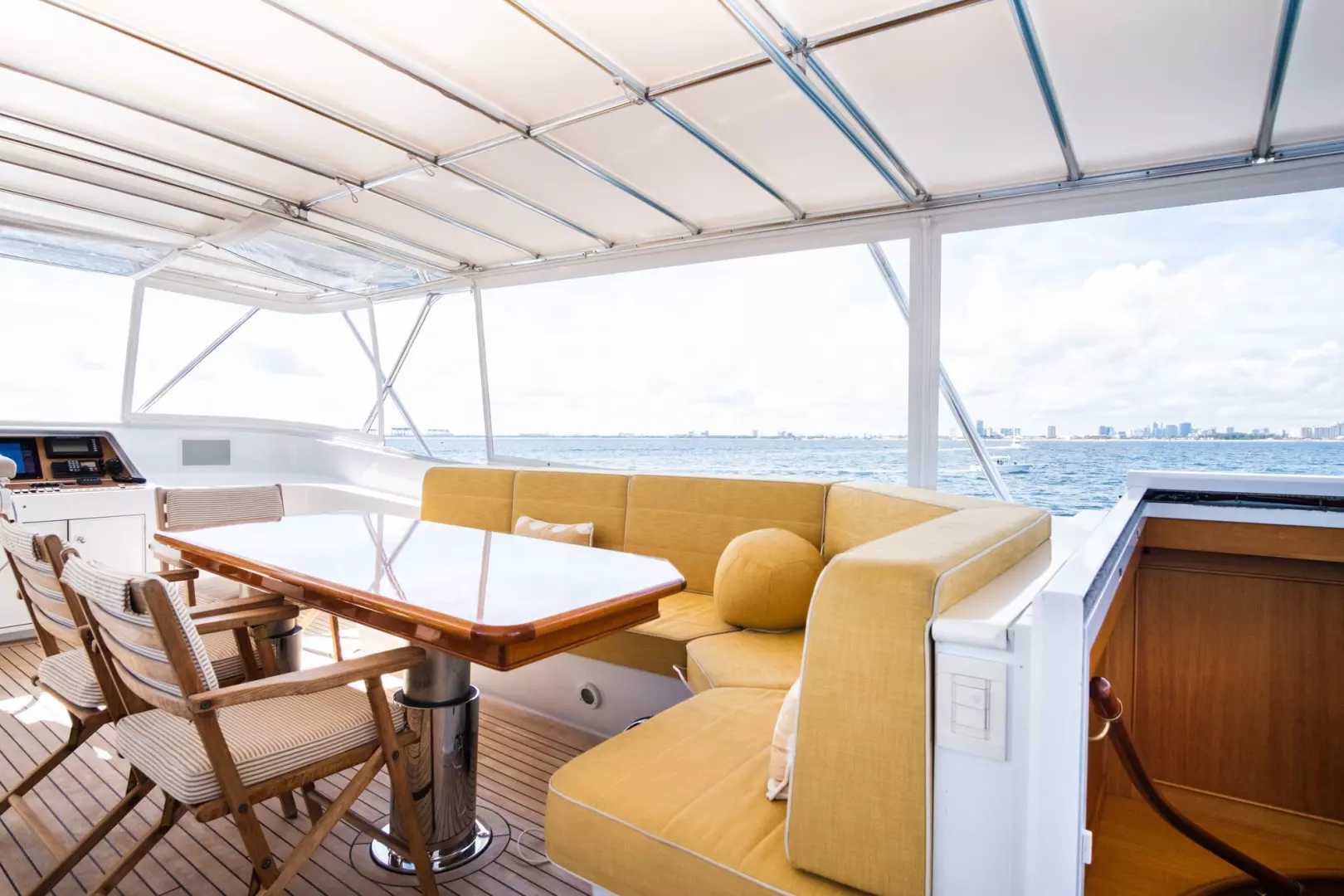 1999 Palmer Johnson Motor Yacht - Image 44