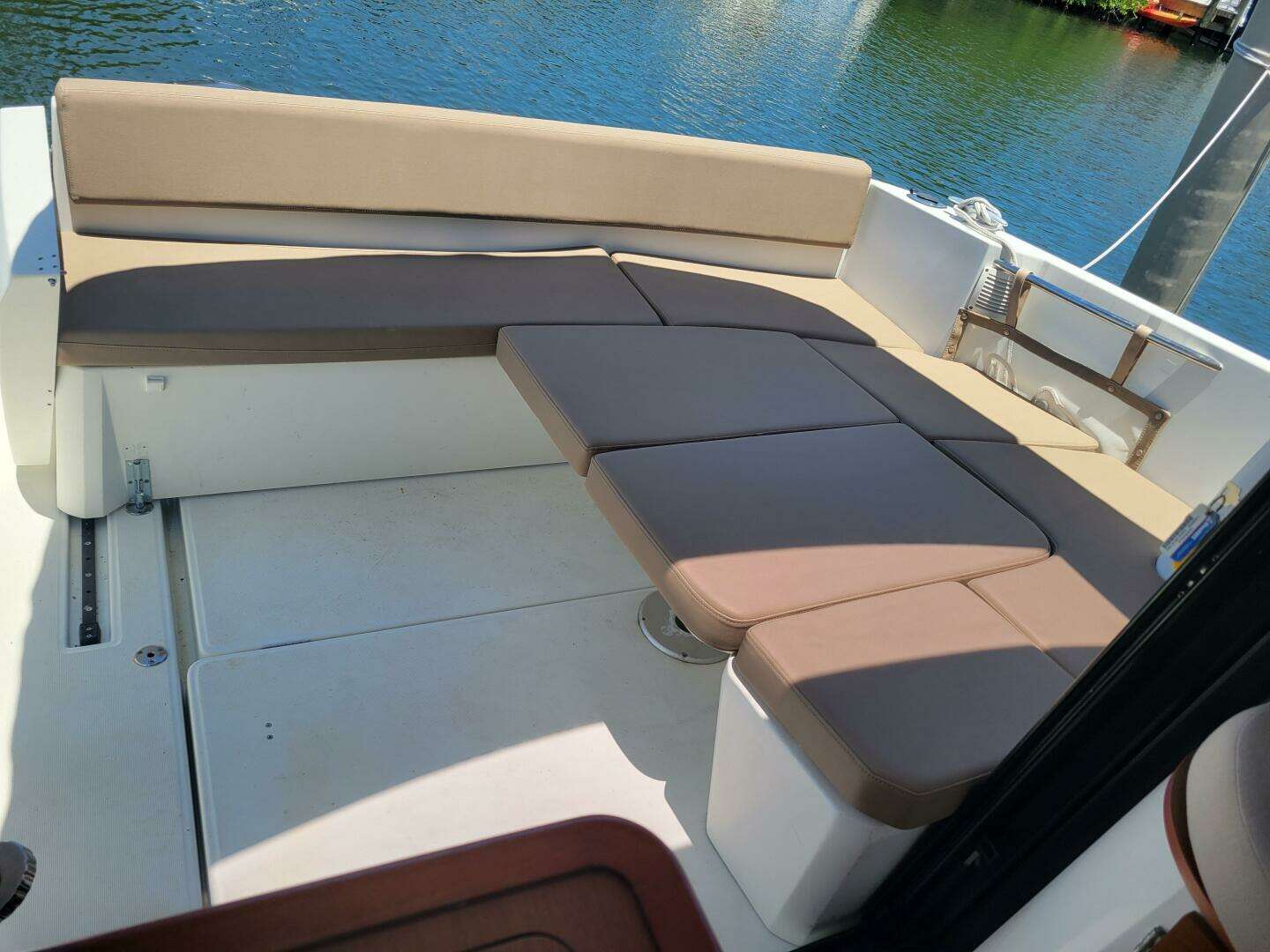 2016 Jeanneau Merry Fisher 855 - Image 11