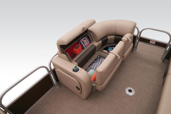 2023 Sun Tracker SportFish 22 DLX - 23