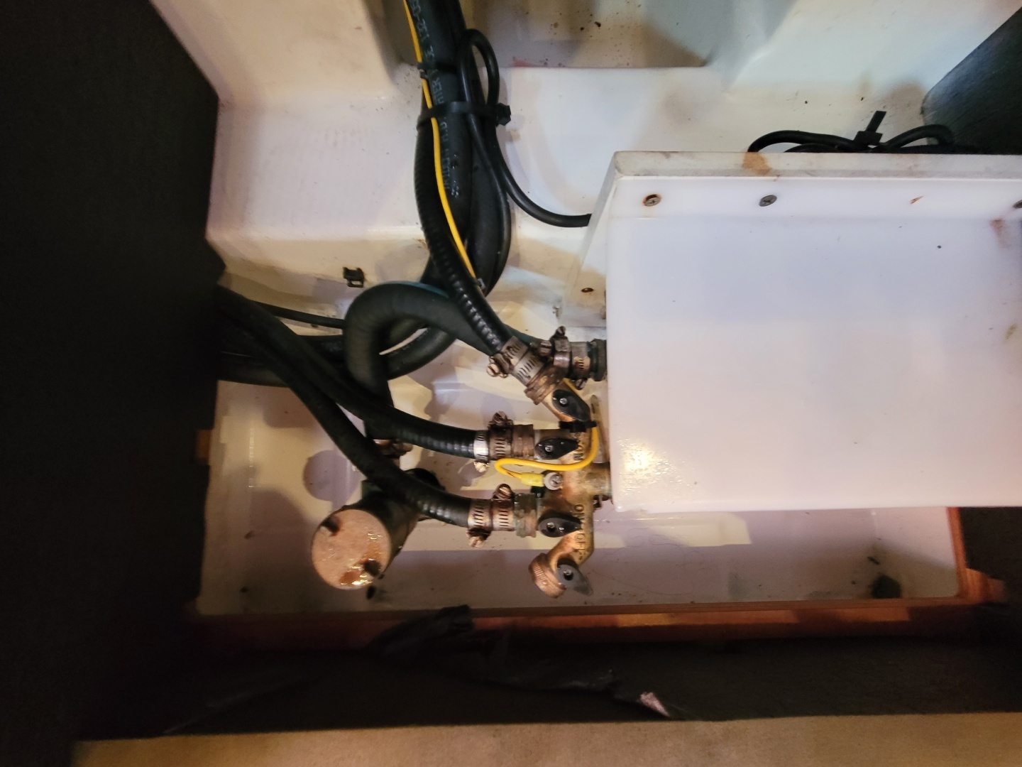 2015 Beneteau Oceanis 45 - Image 39