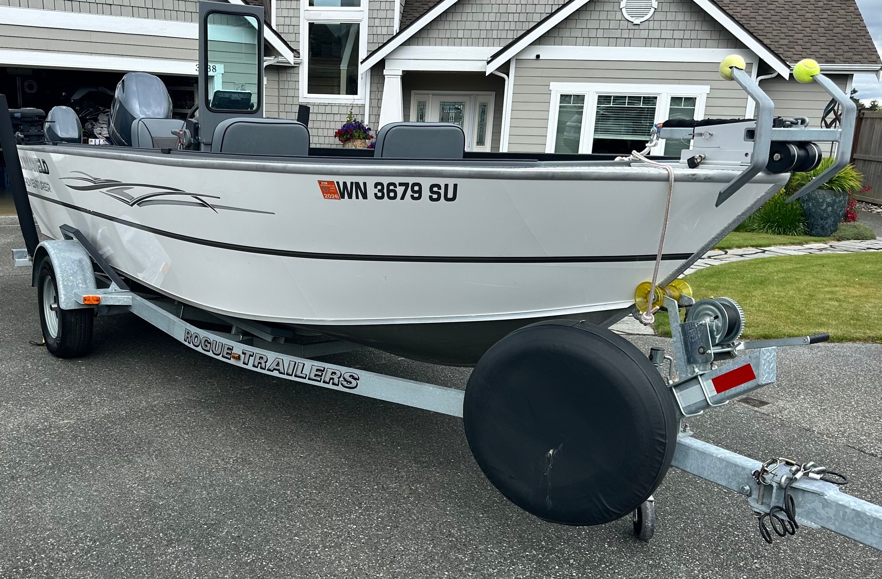 2020 Alumaweld Adventurer 20 - 2