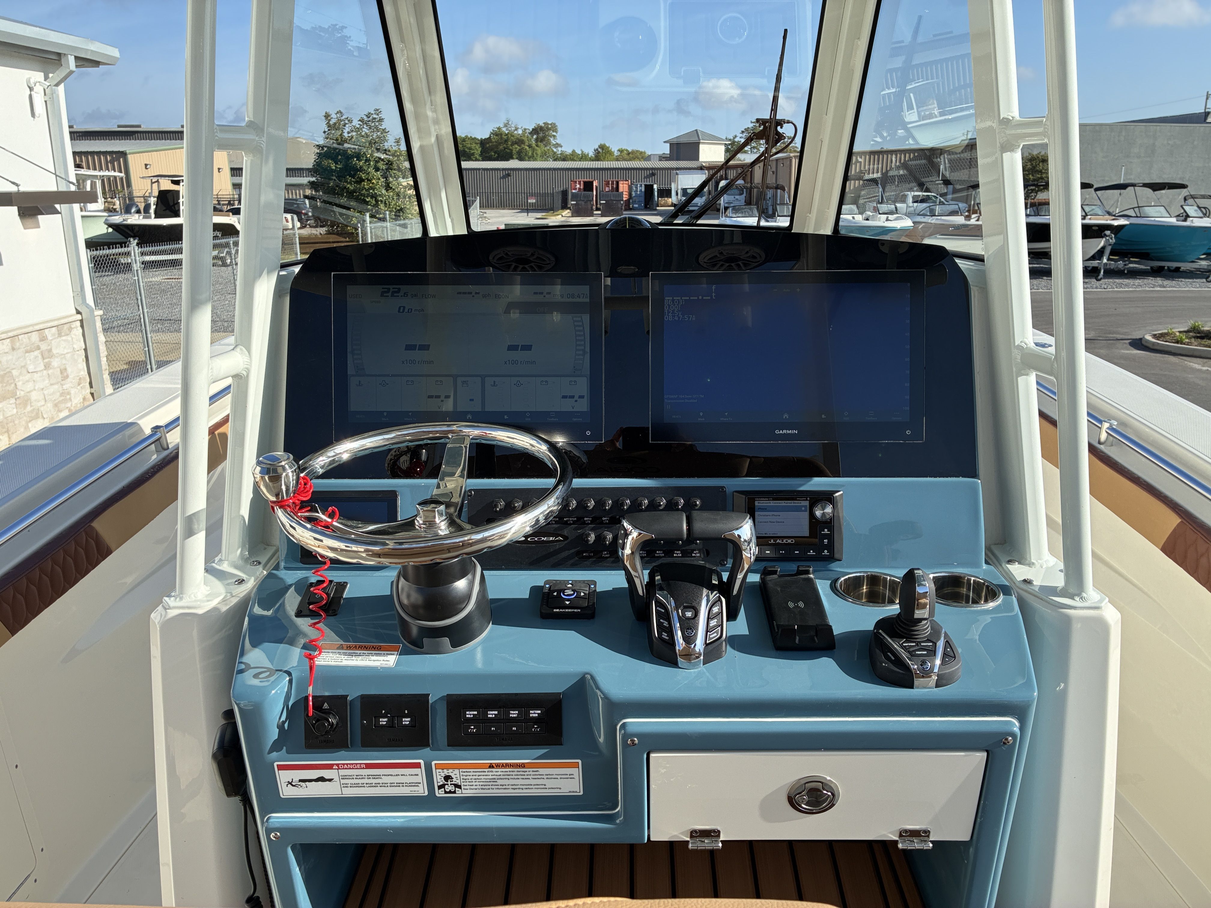 2026 Cobia 305CC - 8
