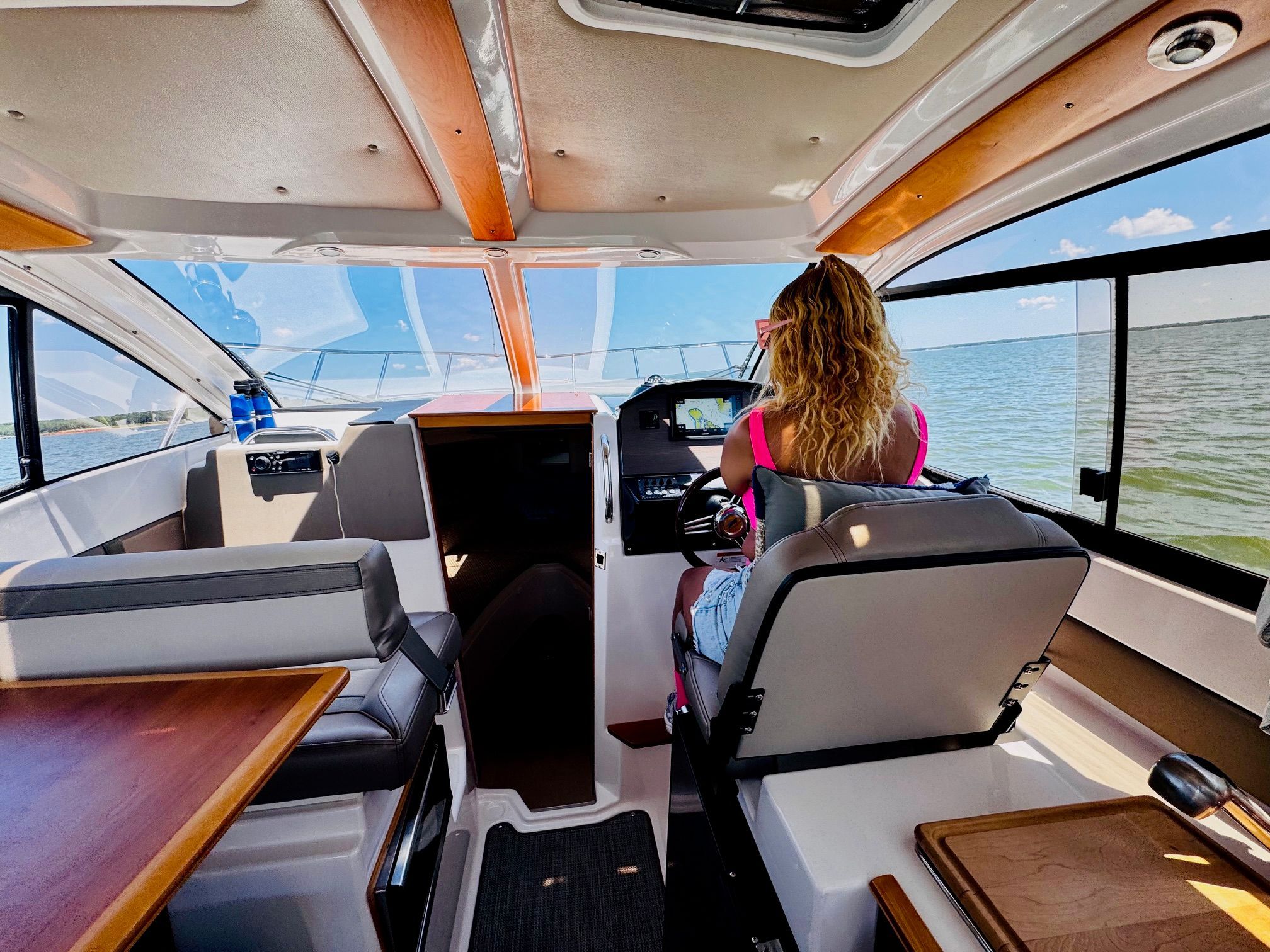2020 Cutwater C-24 Coupe - 10