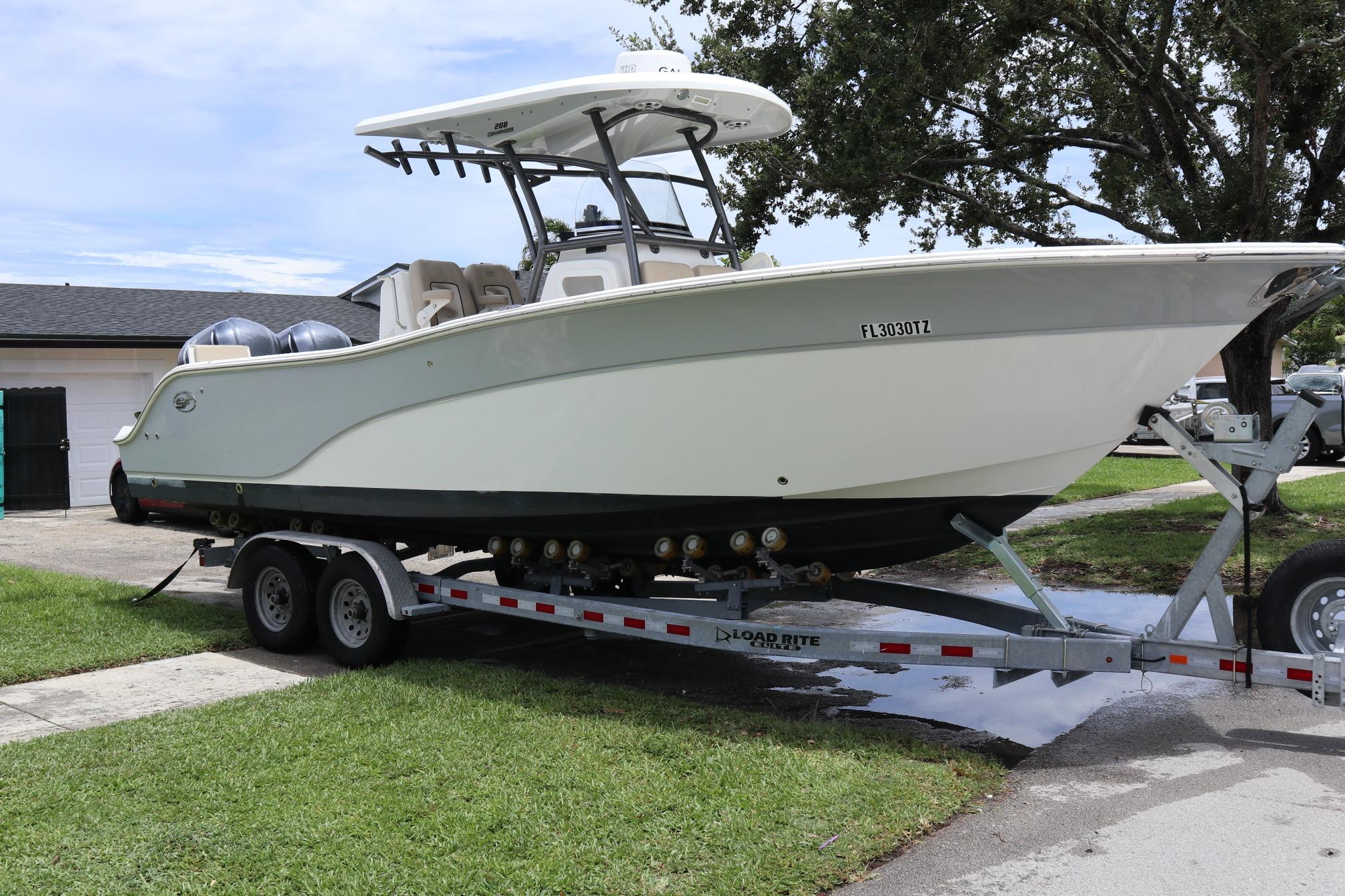 2016 Sea Fox 288 Commander