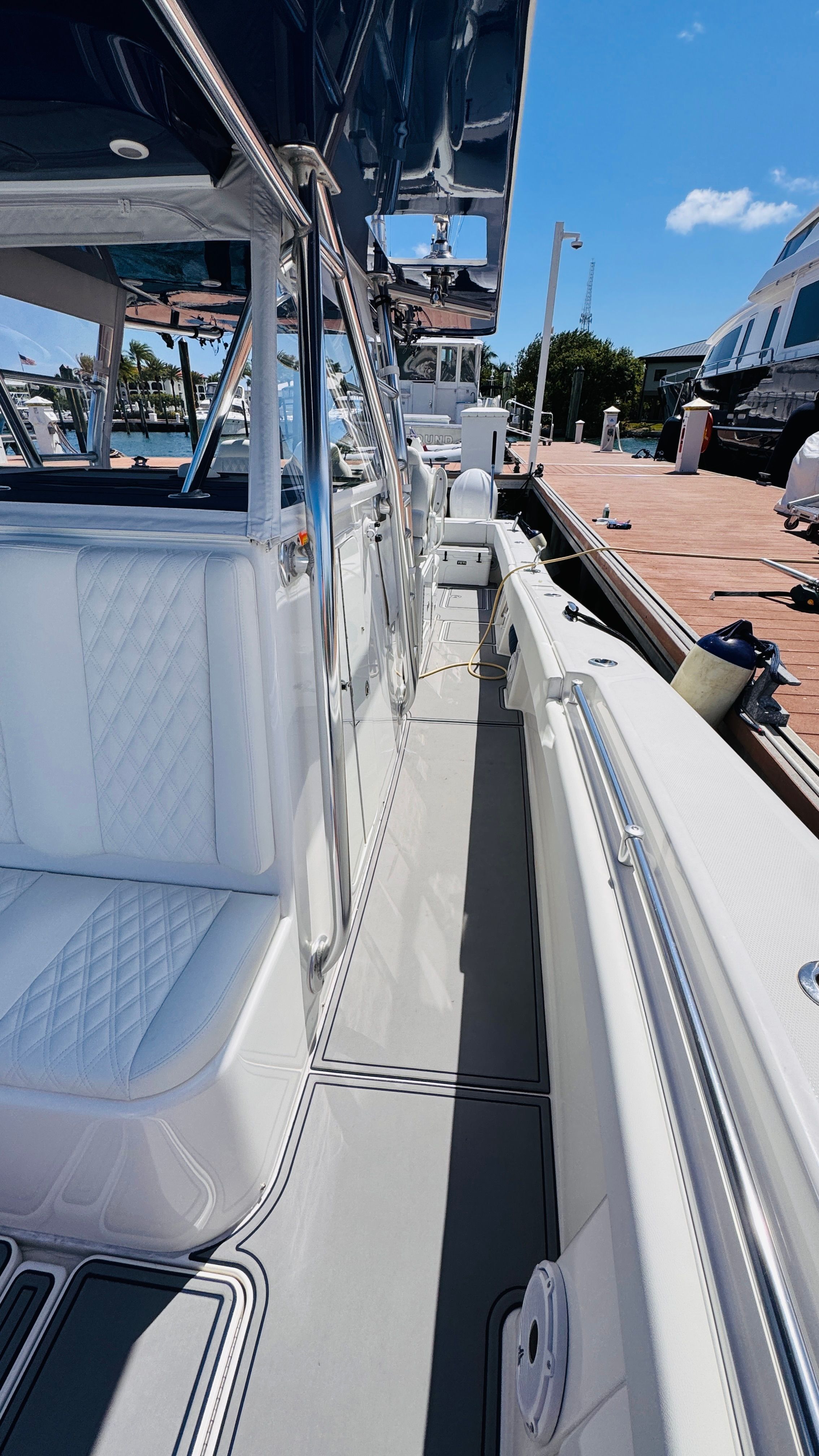 2013 Invincible 42 Open Fisherman - 12