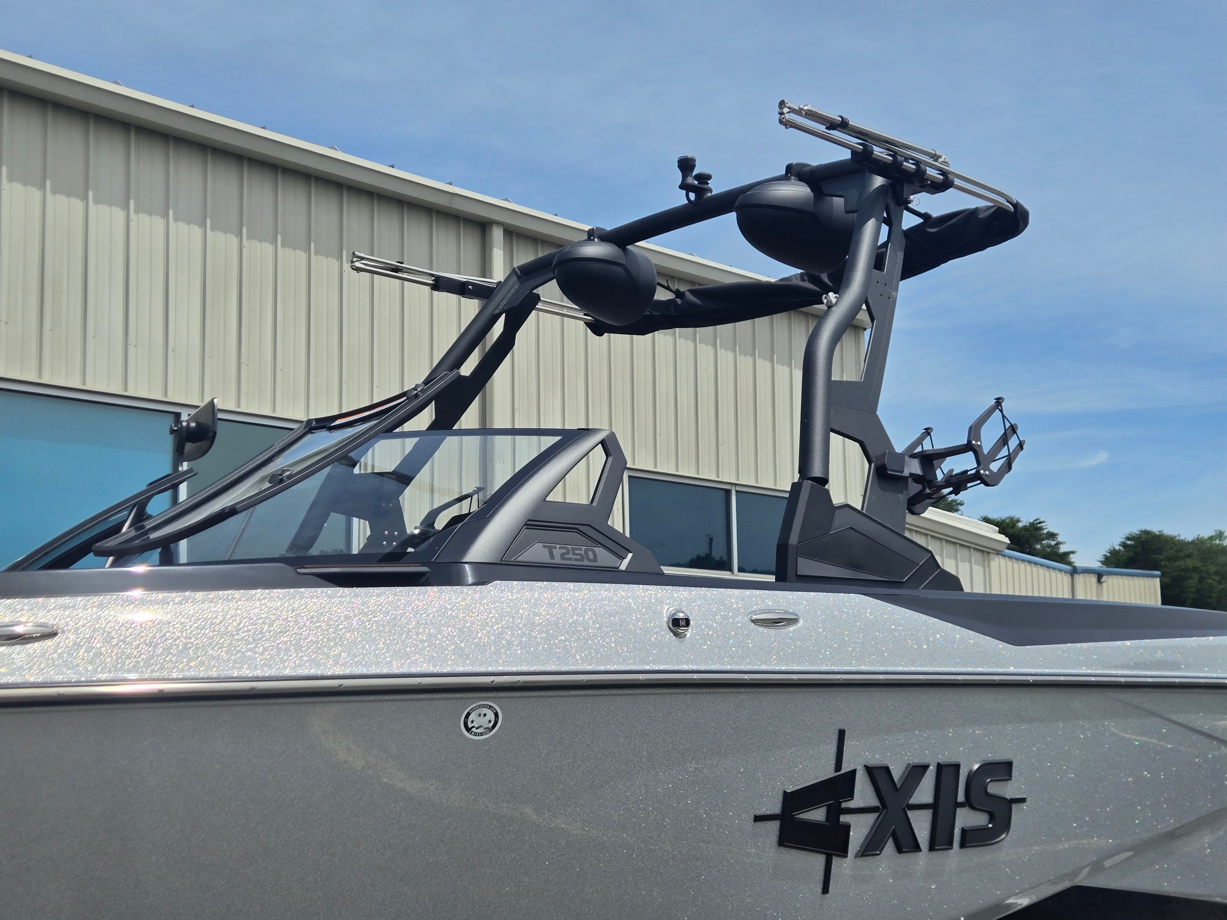 2026 AXIS T250 - Image 3
