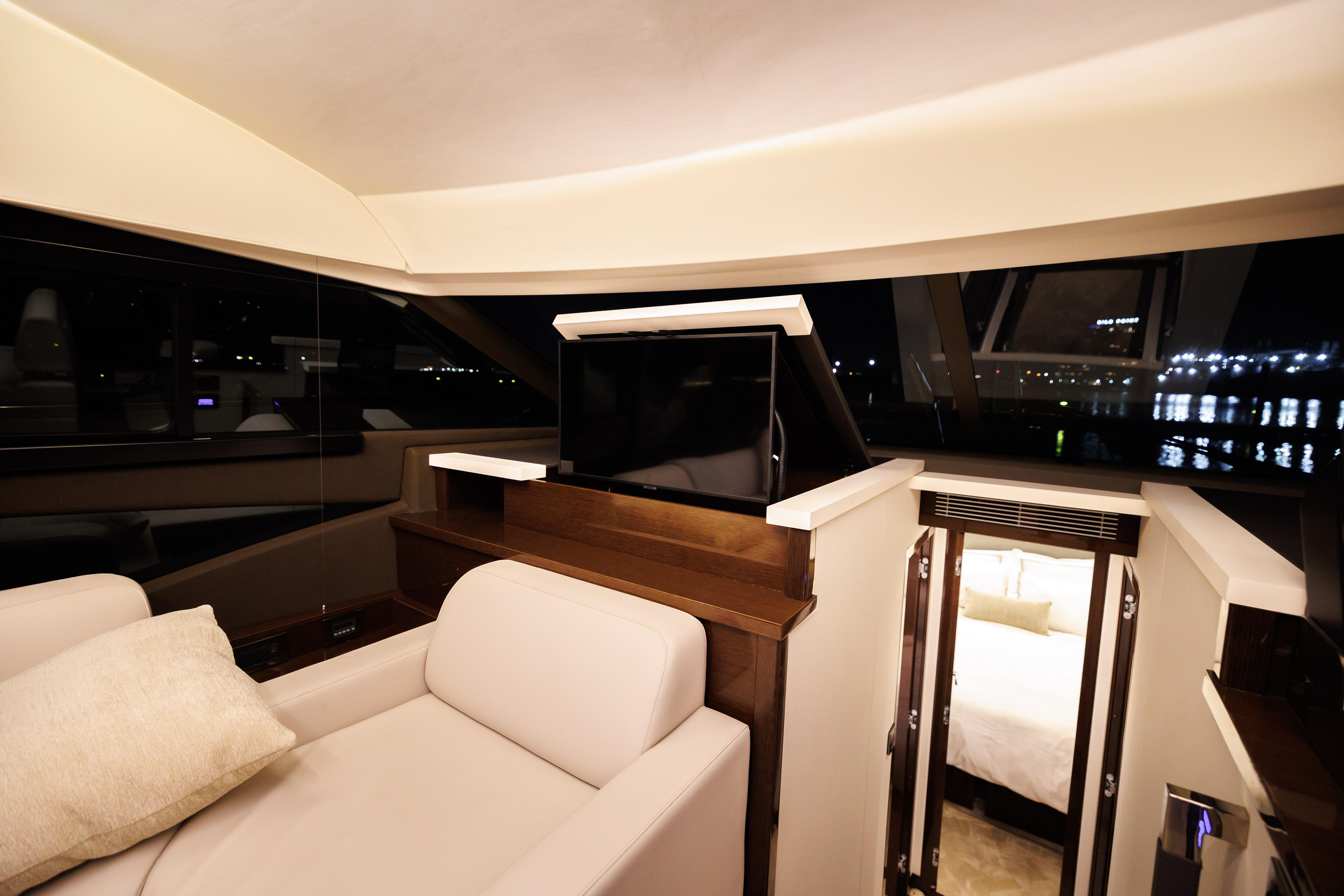 2026 Prestige 520 - 51