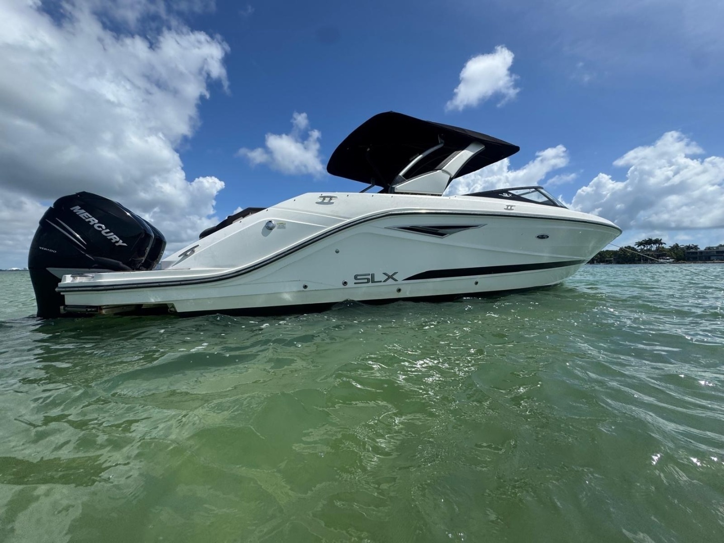 2017 Sea Ray — - Image 20