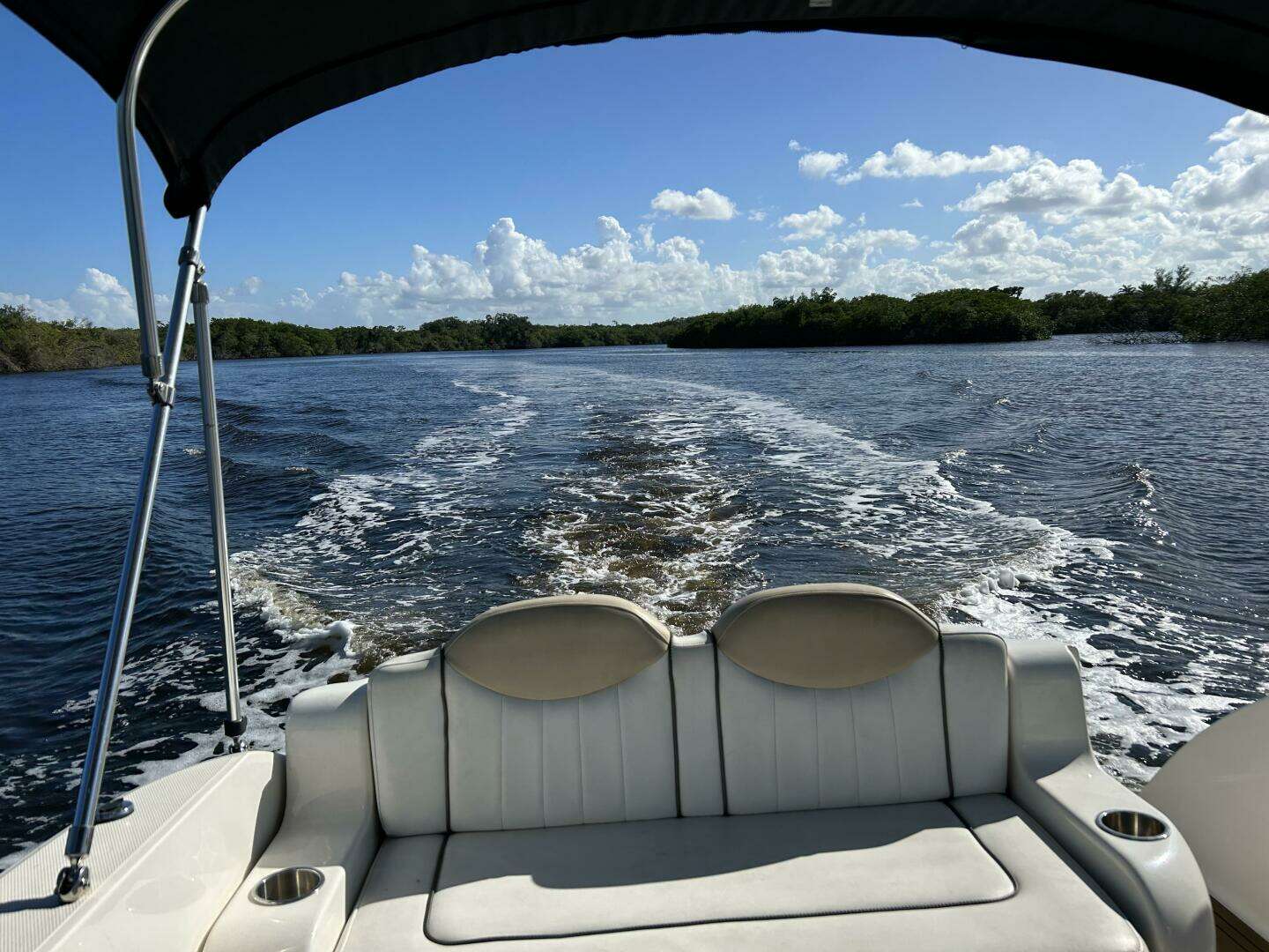 2008 Sea Ray 240 Sundancer - Image 44