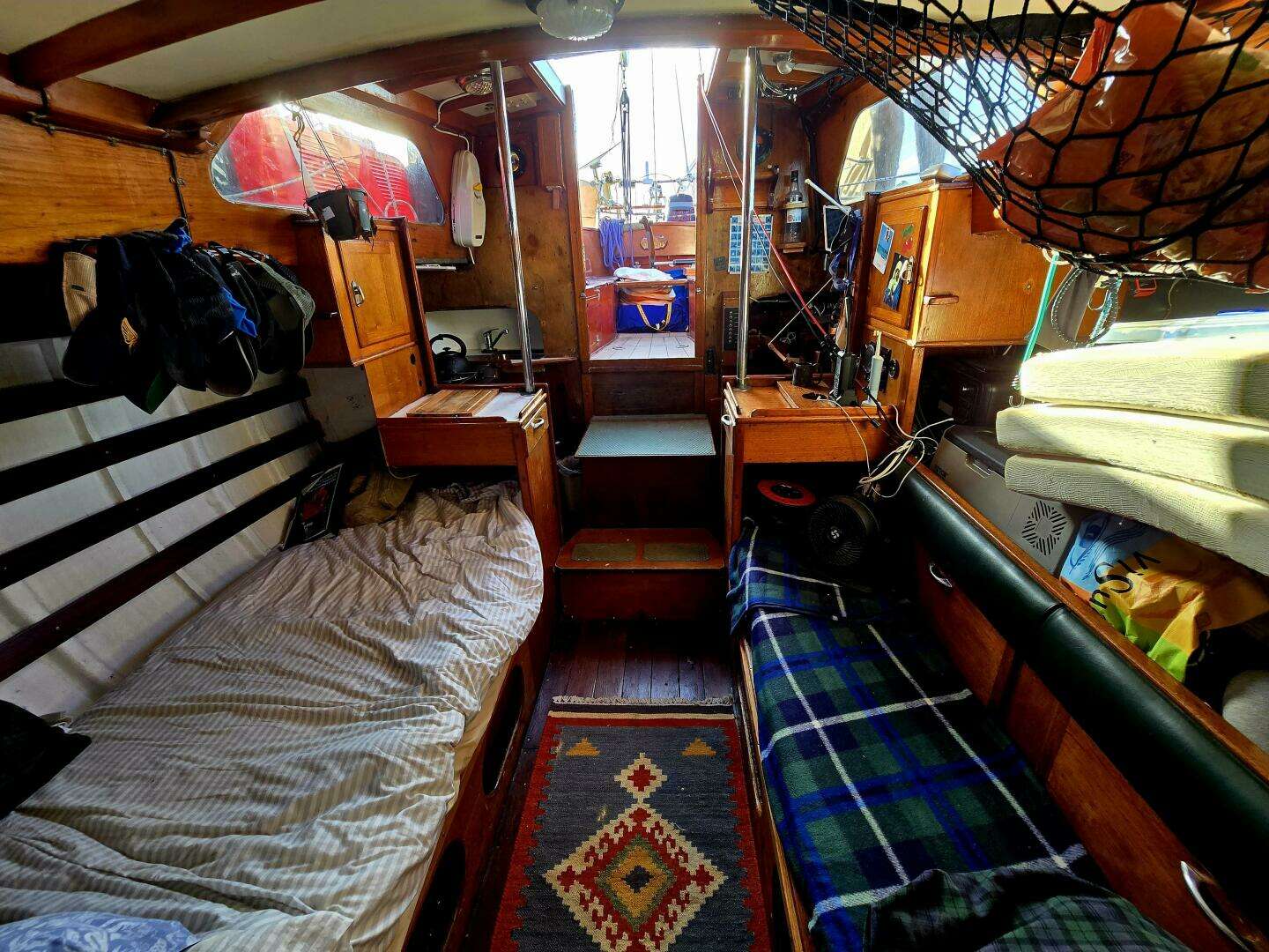 1963 Camper & Nicholsons 36 - Image 14