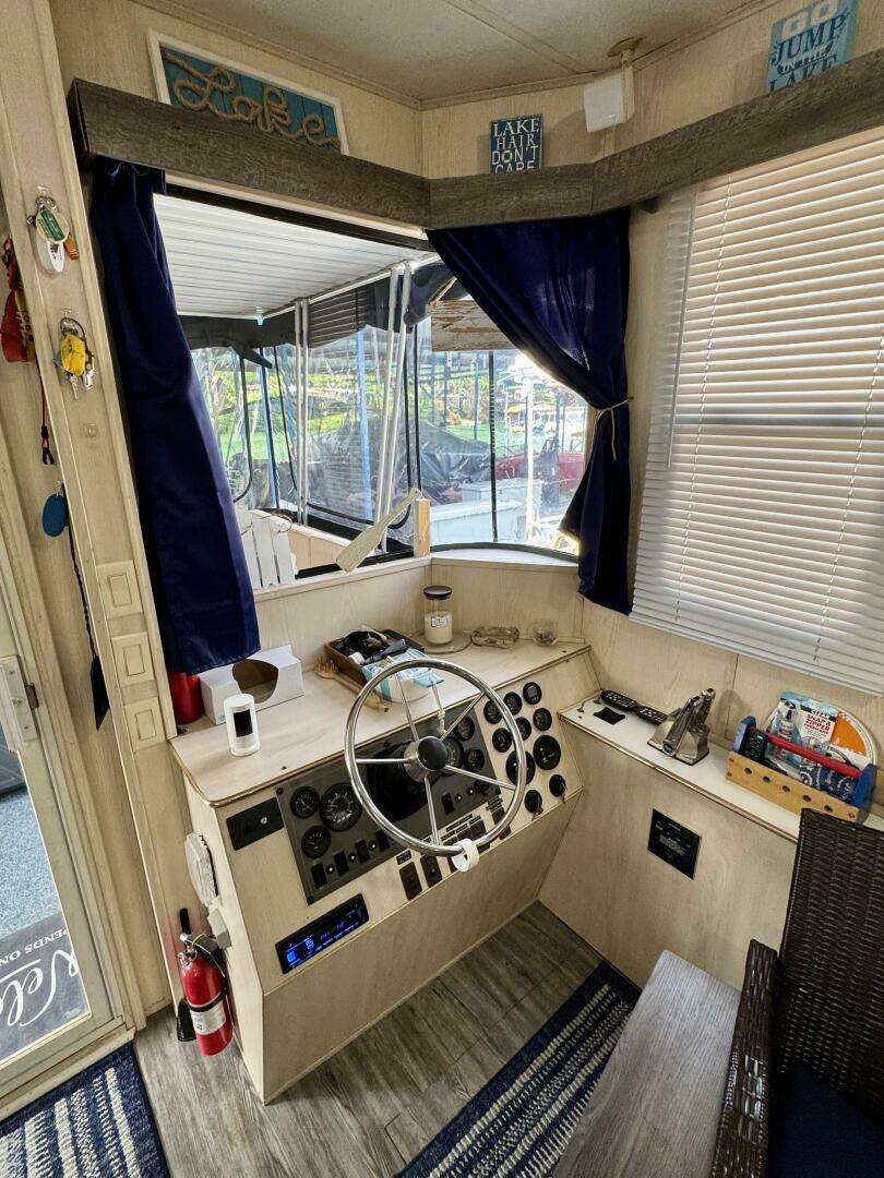 1999 Aqua Chalet 16 x 68 Widebody - Image 13