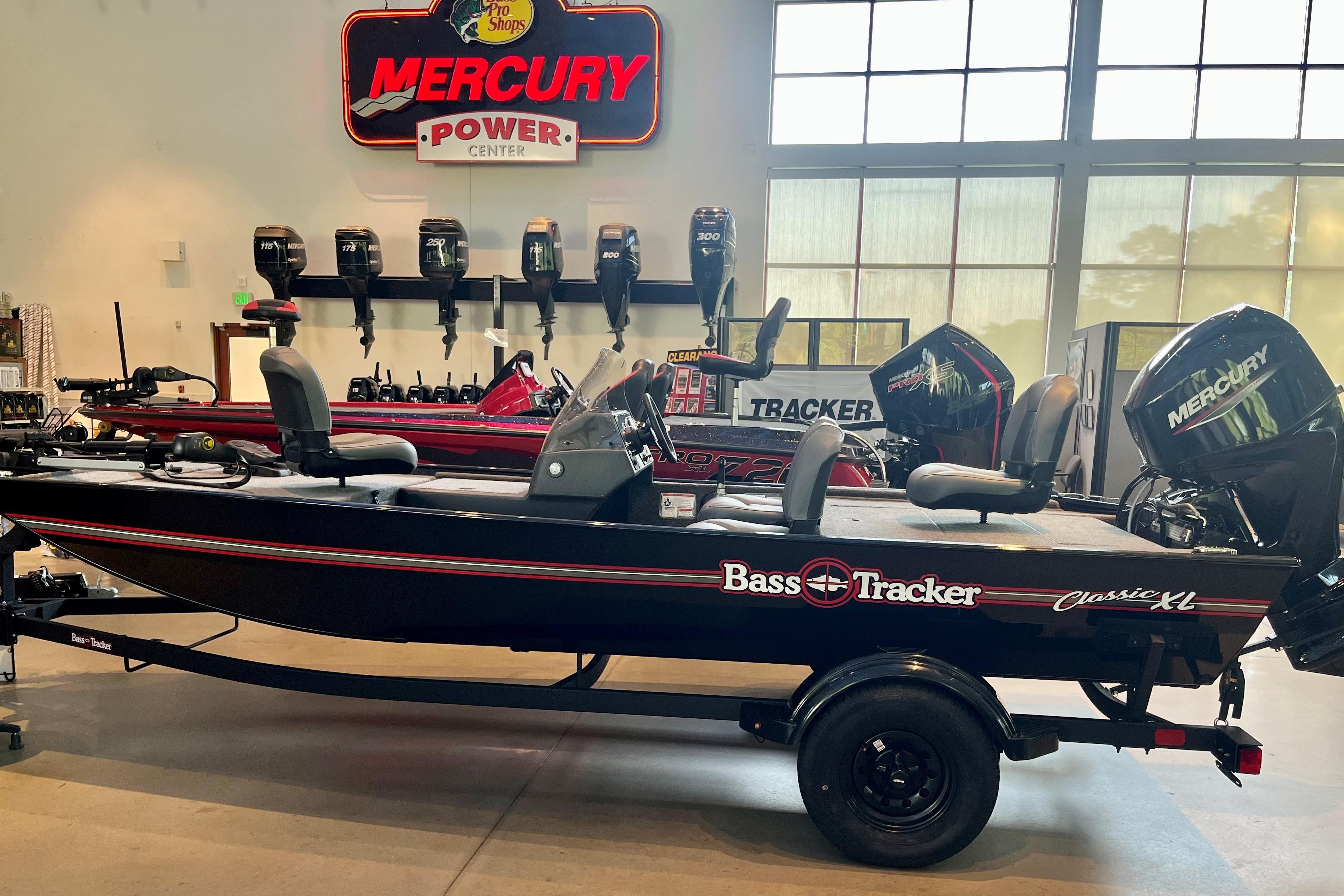 2026 Tracker Bass Tracker Classic XL