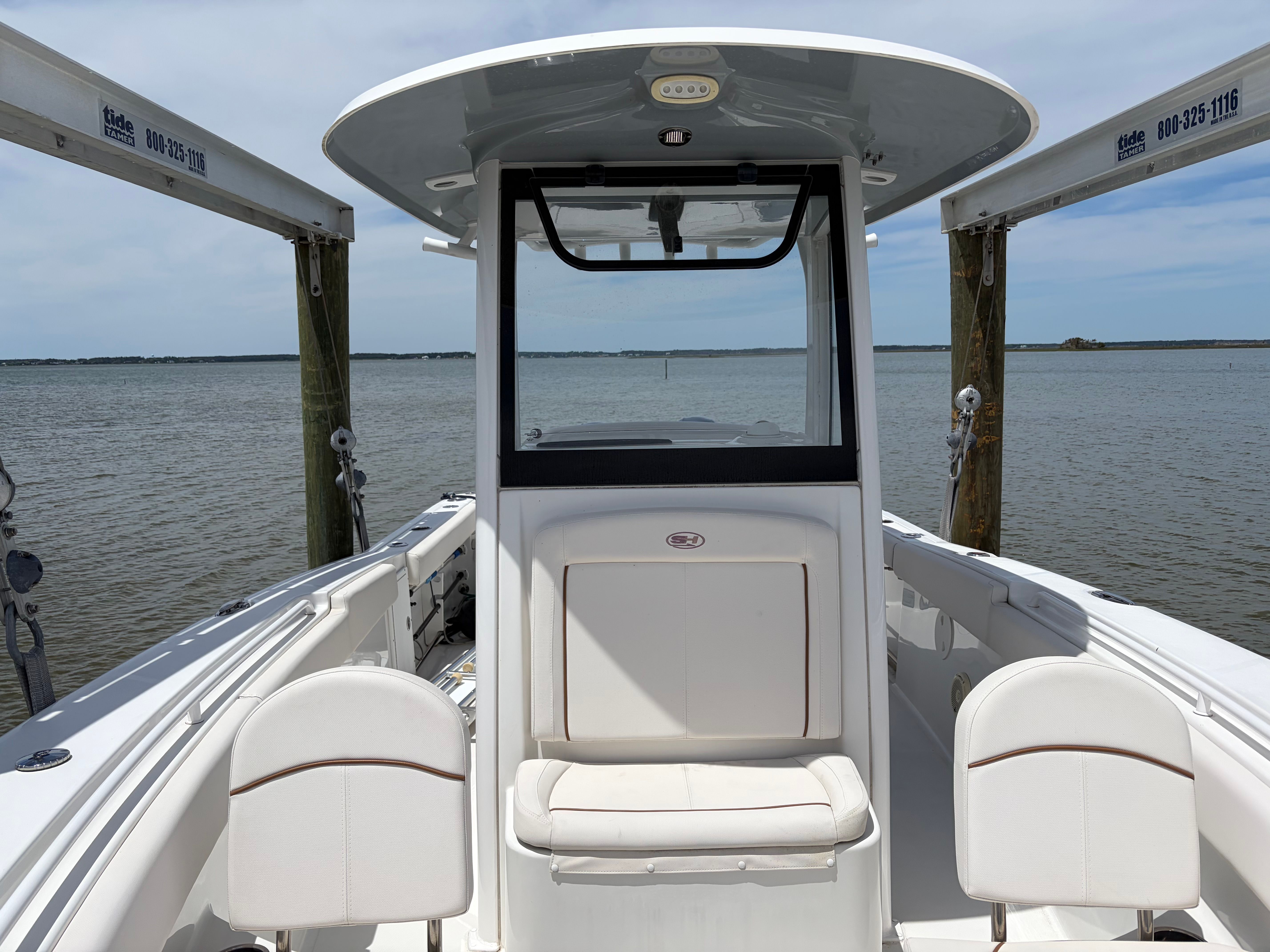 2021 Sea Hunt Gamefish 27 Forward Seating - 13