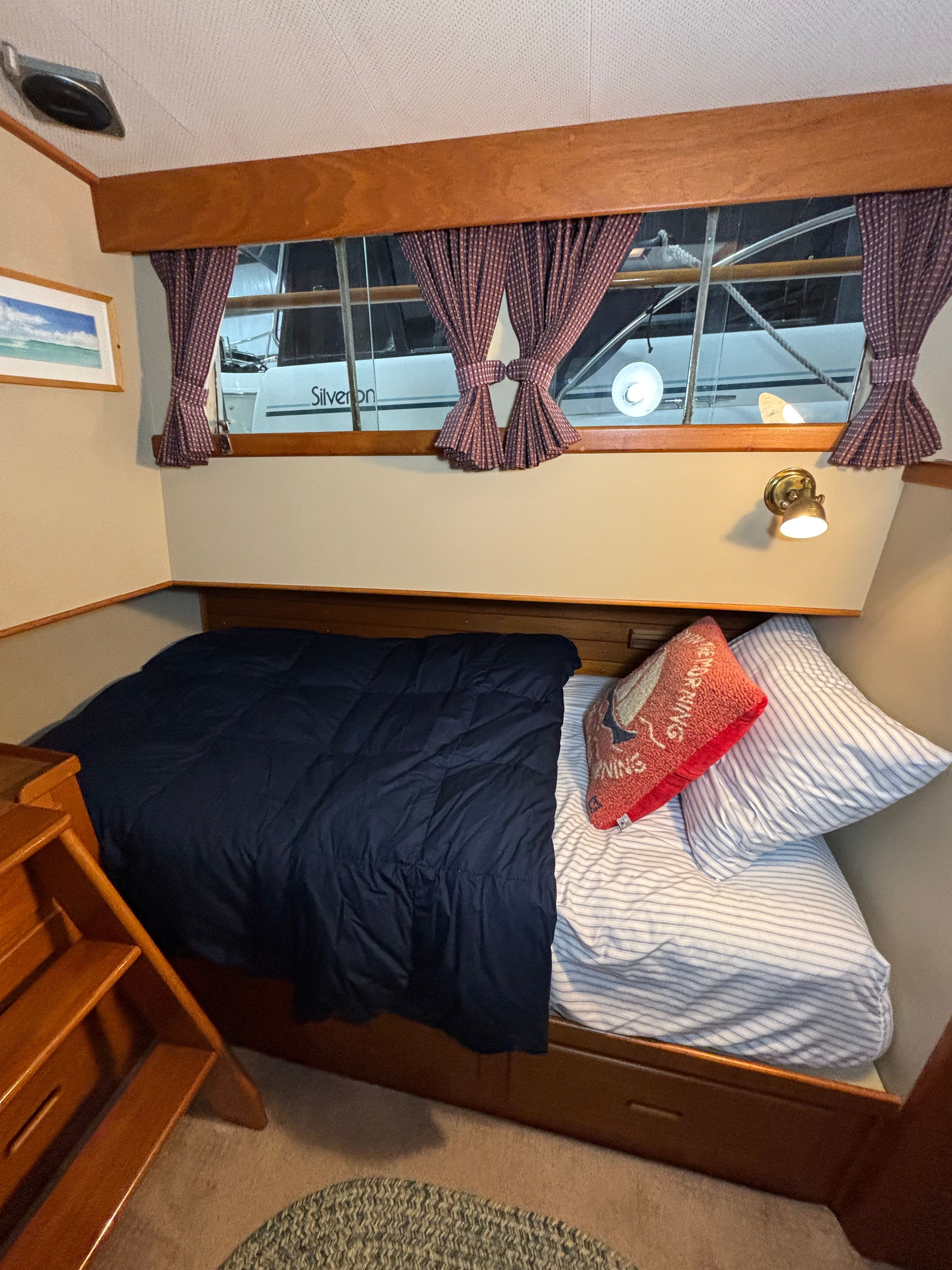 1983 Grand Banks 36 Classic - 10