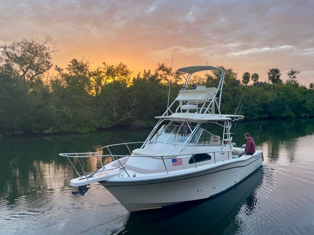 2006 Grady-White Marlin 300