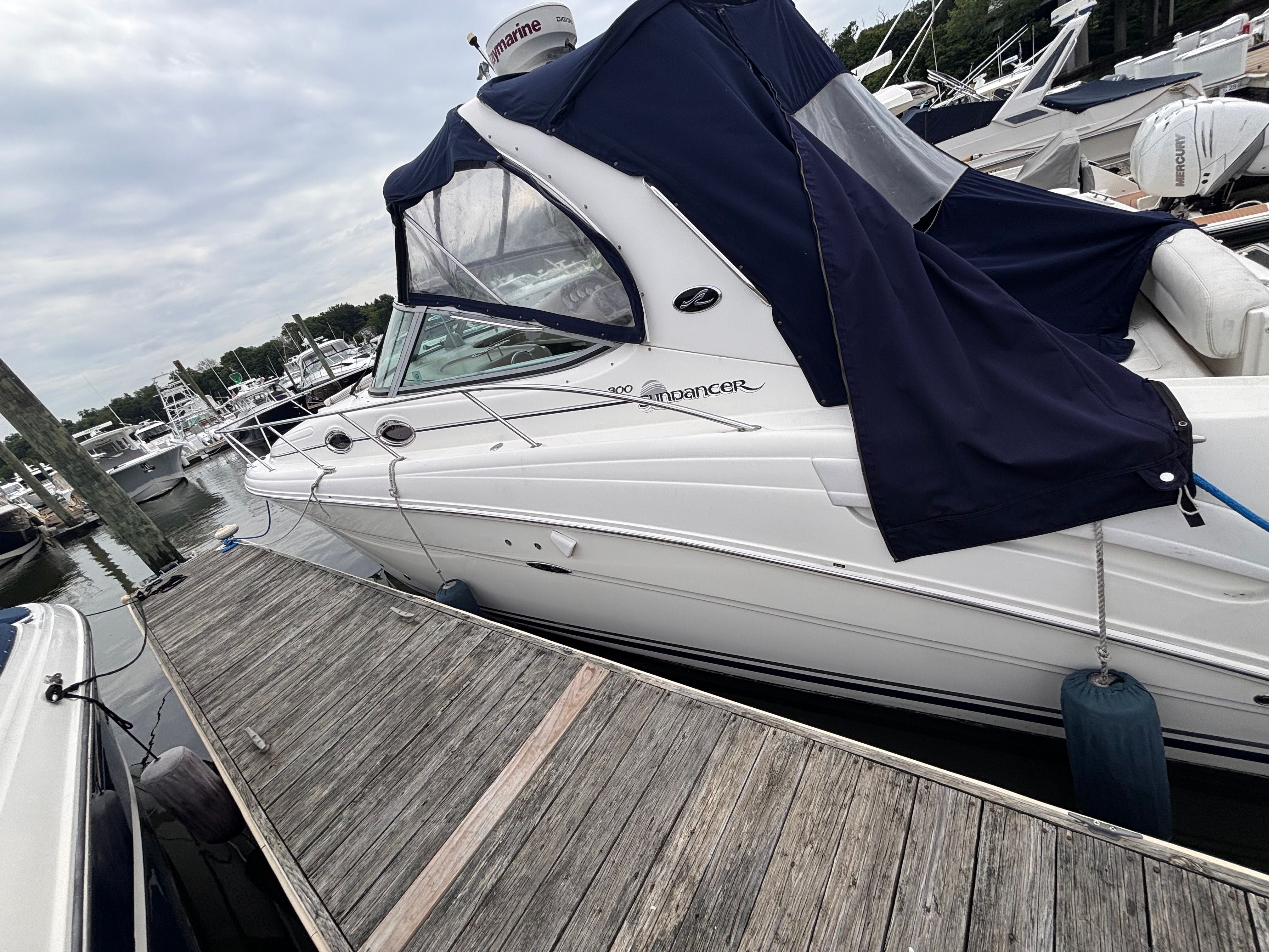 2005 Sea Ray 300 Sundancer - 2