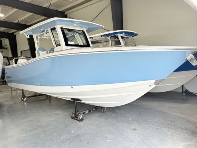 2026 Robalo R300 Center Console