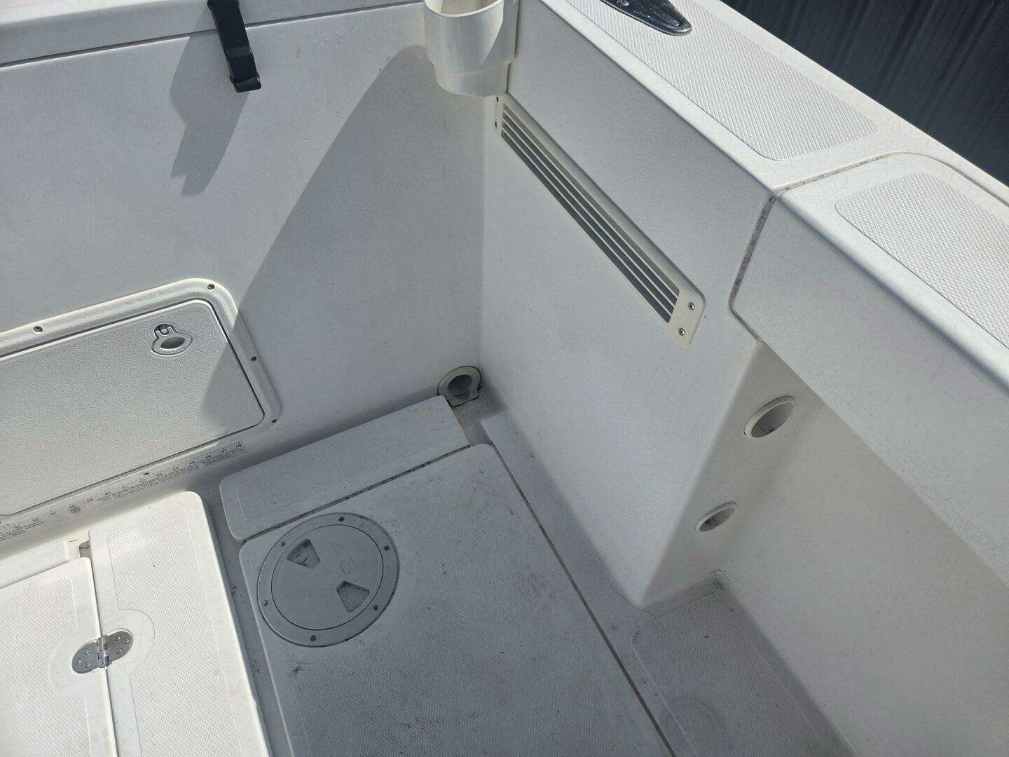 2008 True World Marine TE2810 - Image 14