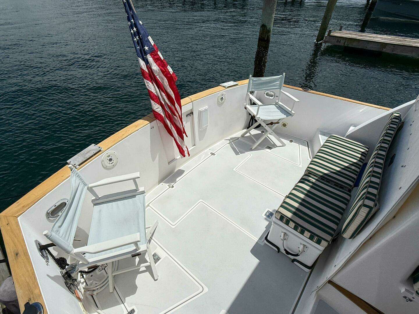 2002 Legacy 34 Express Twin Jet - Image 10
