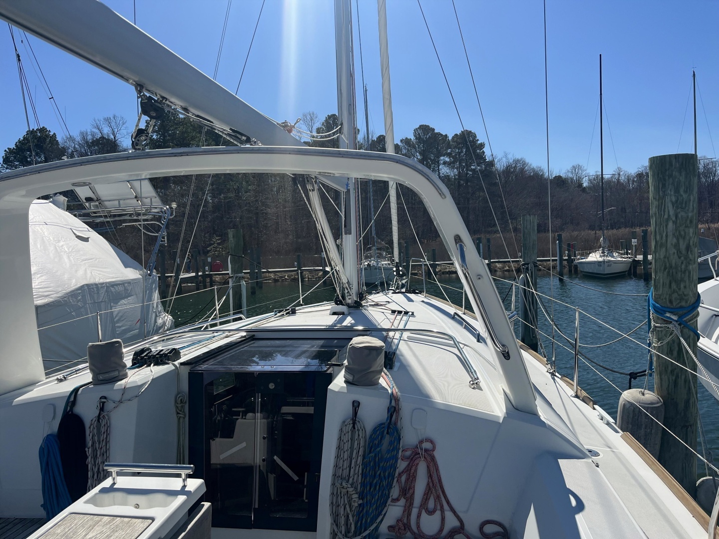 2016 Beneteau 38 - Image 8