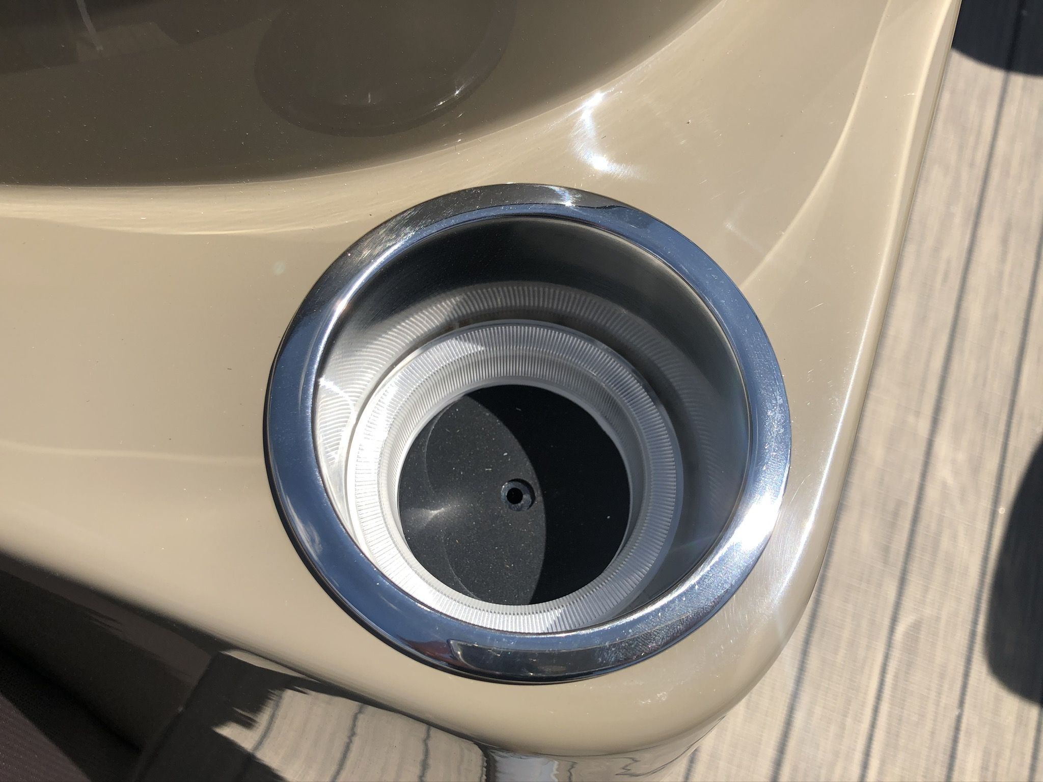 2026 Sylvan Mirage 8520 Cruise - 10