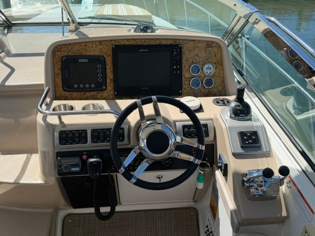 2008 Formula 37 Performance Cruiser - 12