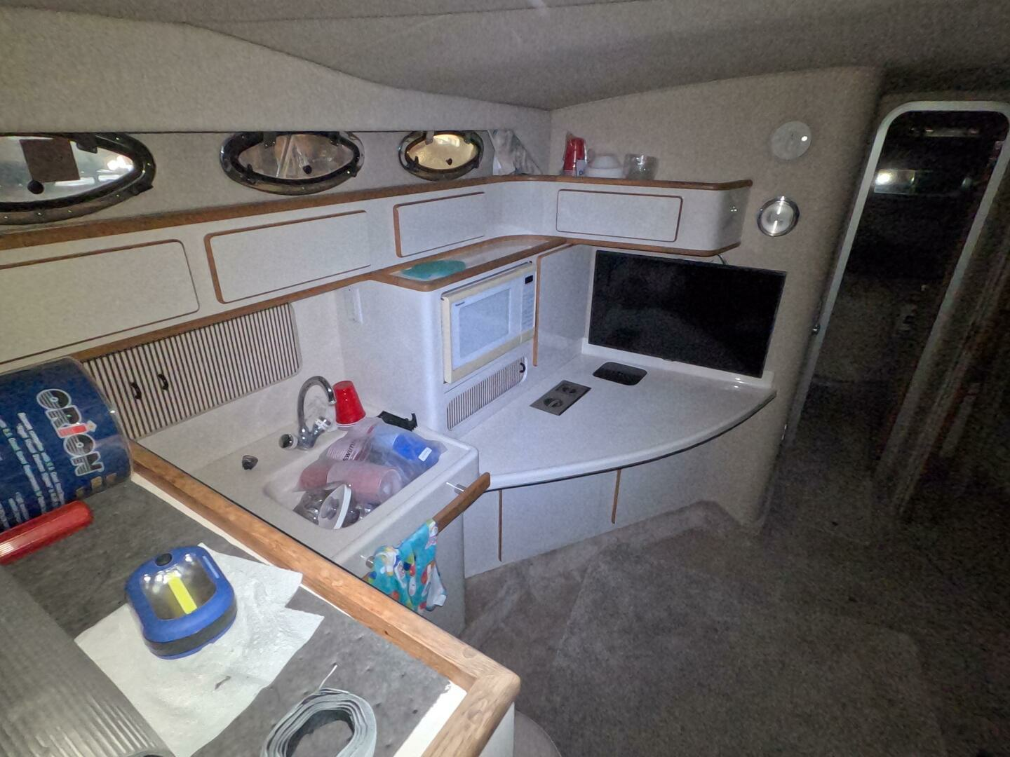 1995 Sea Ray 400 Express - Image 24