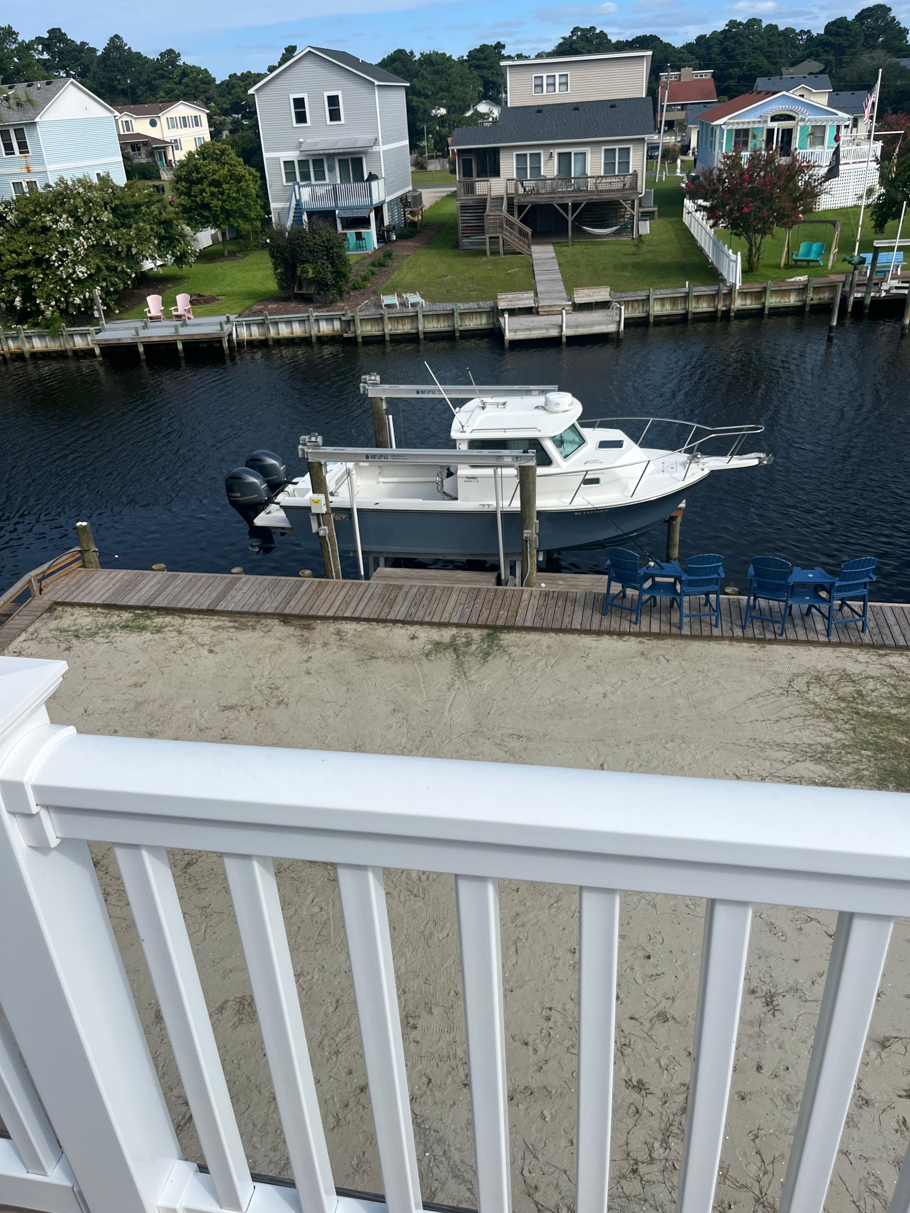 2024 Parker 2520 XLD Sport Cabin - 3