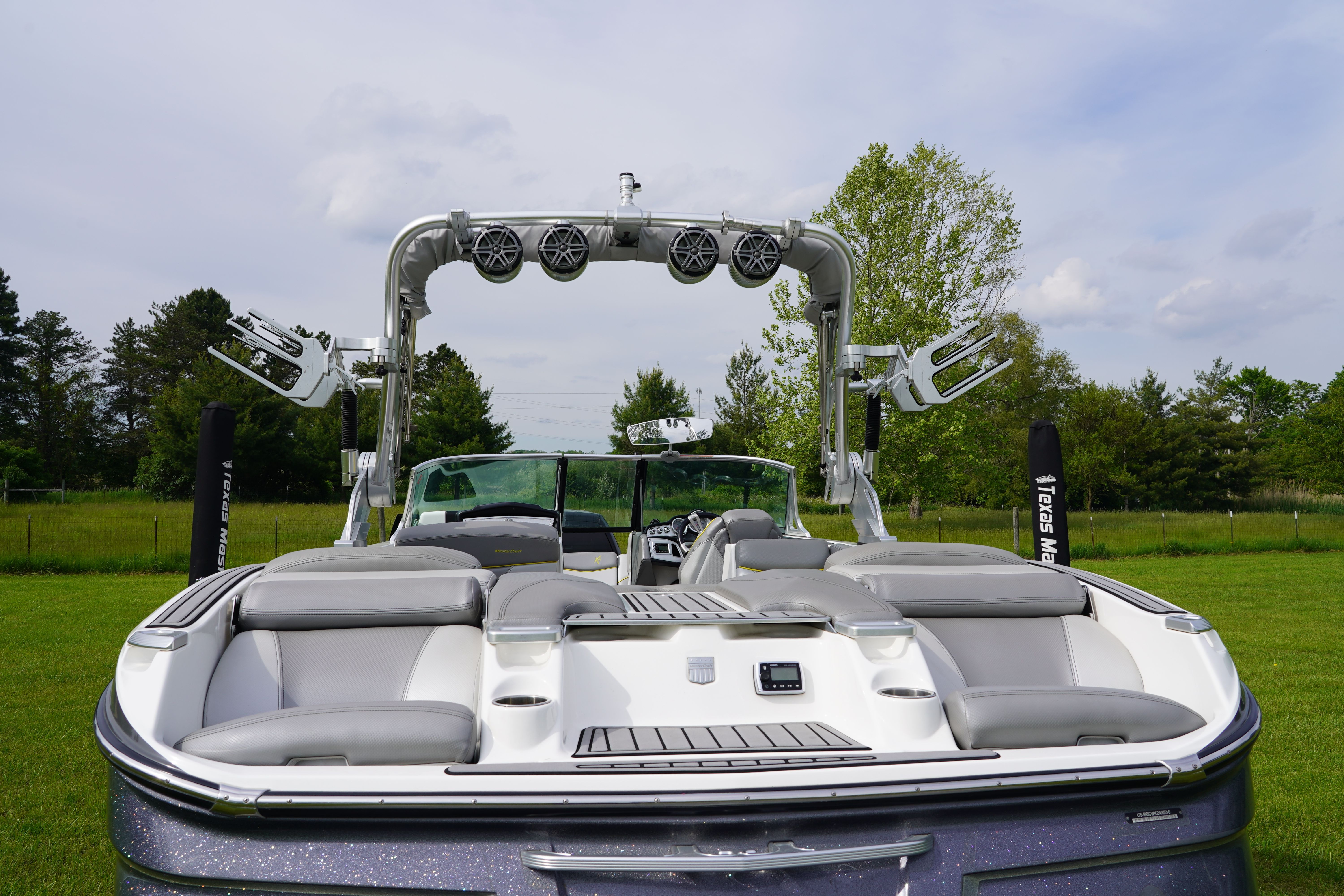 2016 MasterCraft X26 - 20