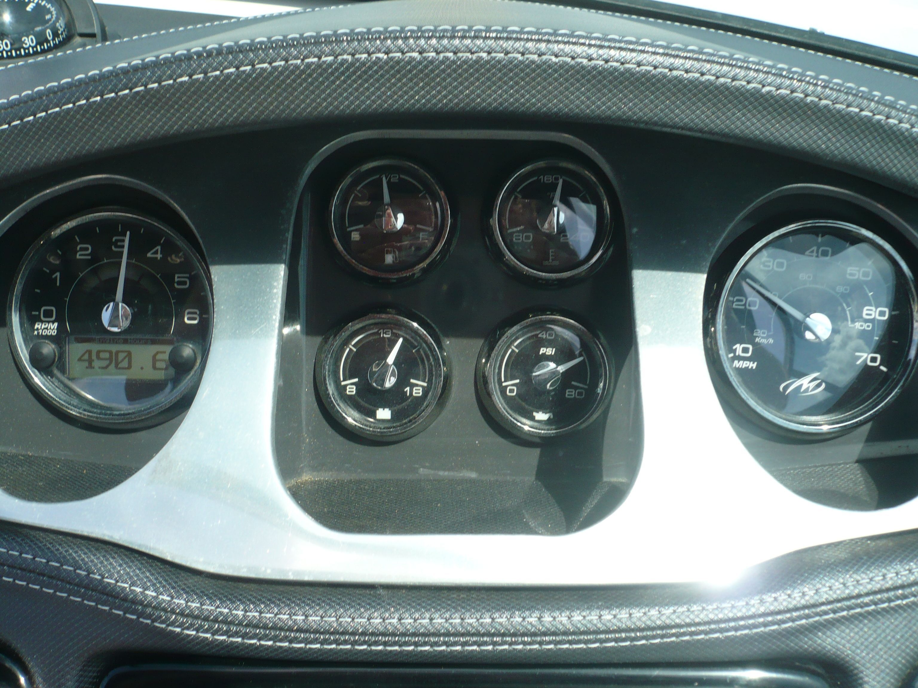 2013 Monterey 288 SS - 21