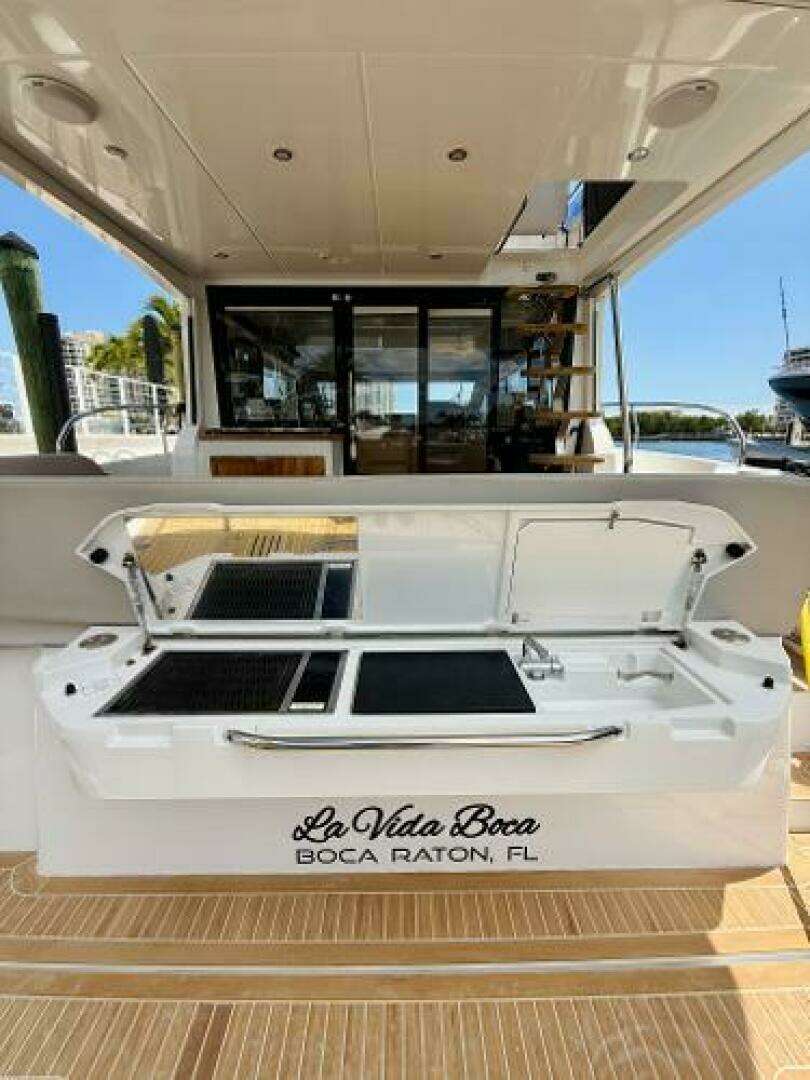 2019 Sealine F430 - Image 8