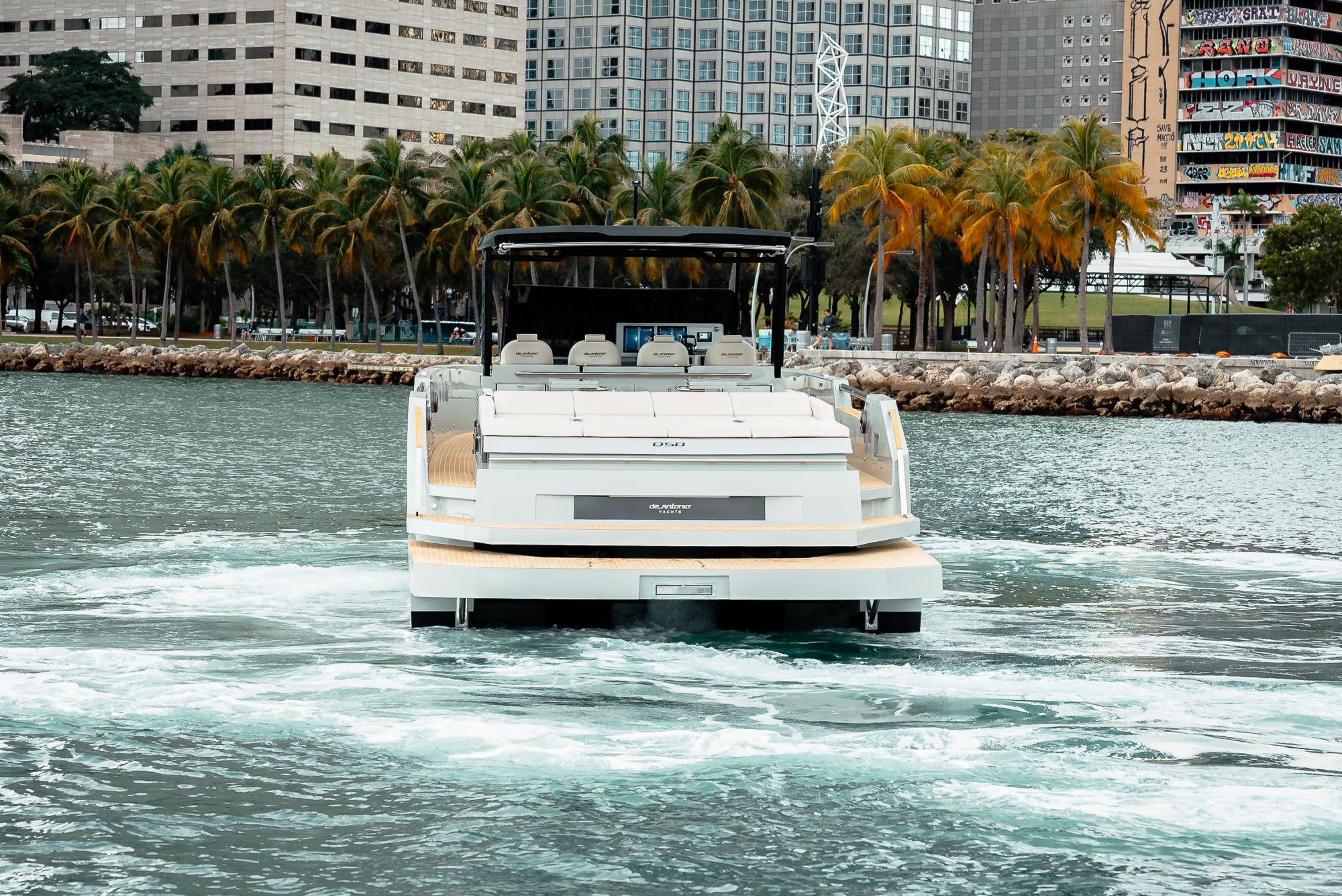 2025 De Antonio Yachts D50 OPEN - 7