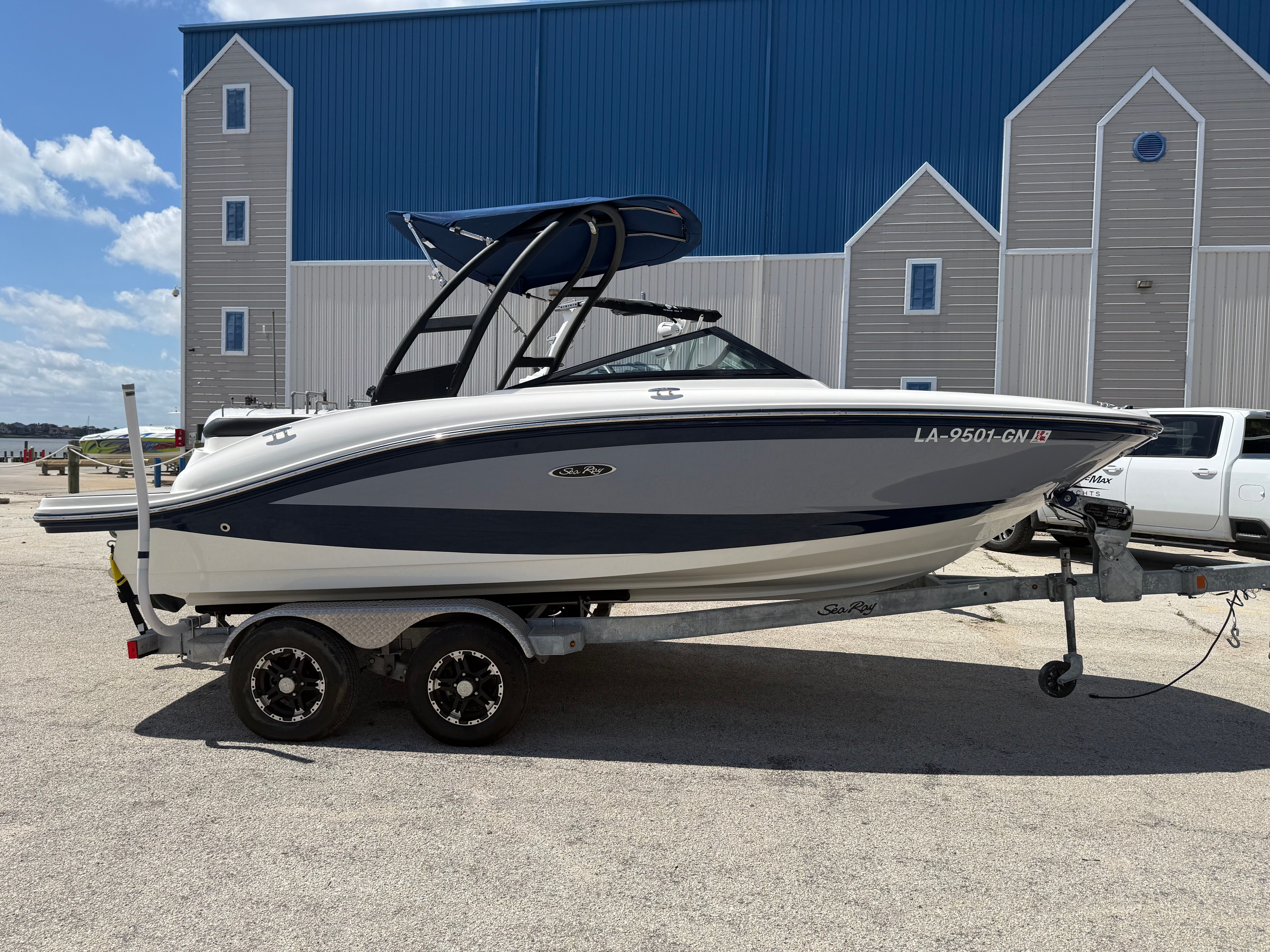 2022 Sea Ray 190 Sport - 2