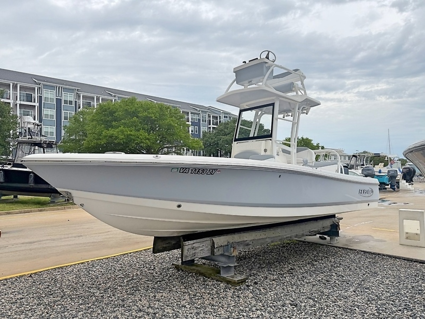 2021 Robalo 246 Cayman SD - Image 5
