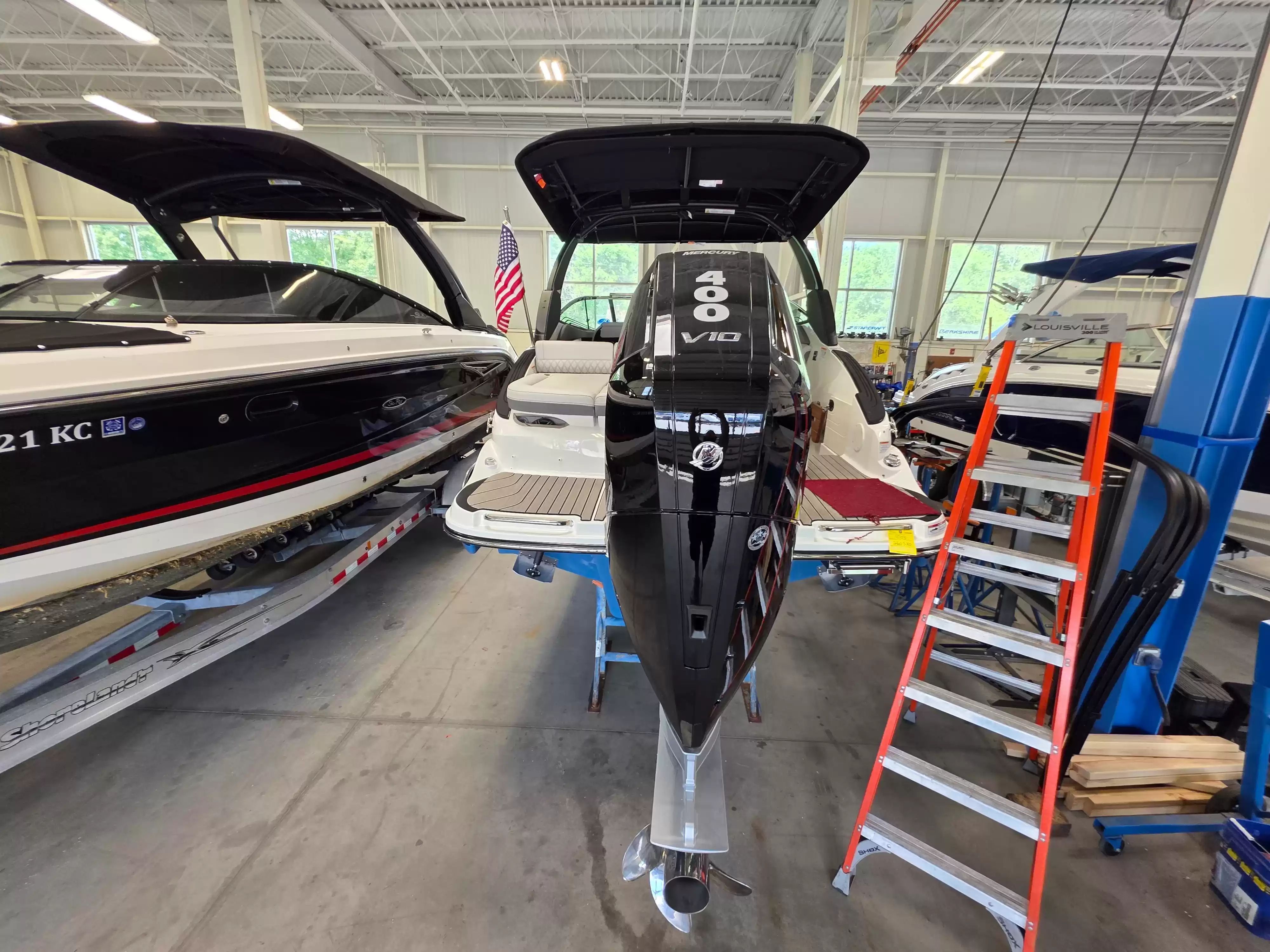 2026 Sea Ray 260SXO - 11