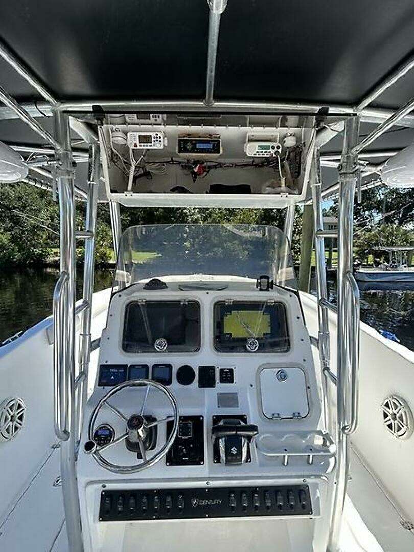 2000 Century 3100 Center Console - Image 6