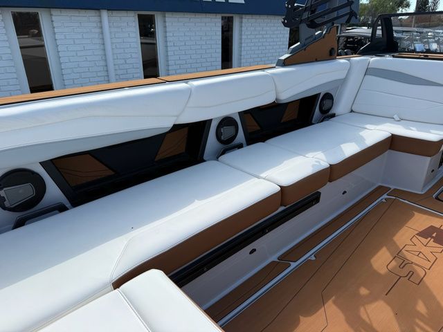 2026 Axis Wake Research A Series A245 - 9