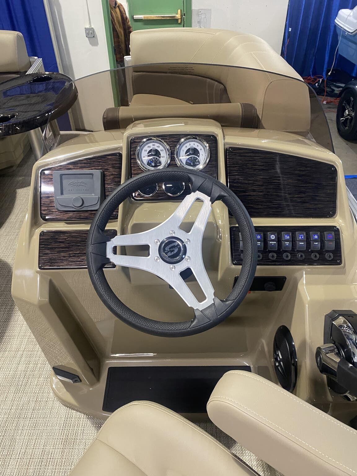 2026 Sylvan Mirage 820 CLZ DH - 5