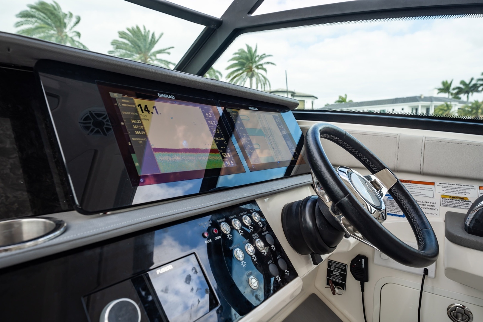 2021 Sea Ray Sundancer 320 Outboard - Image 24