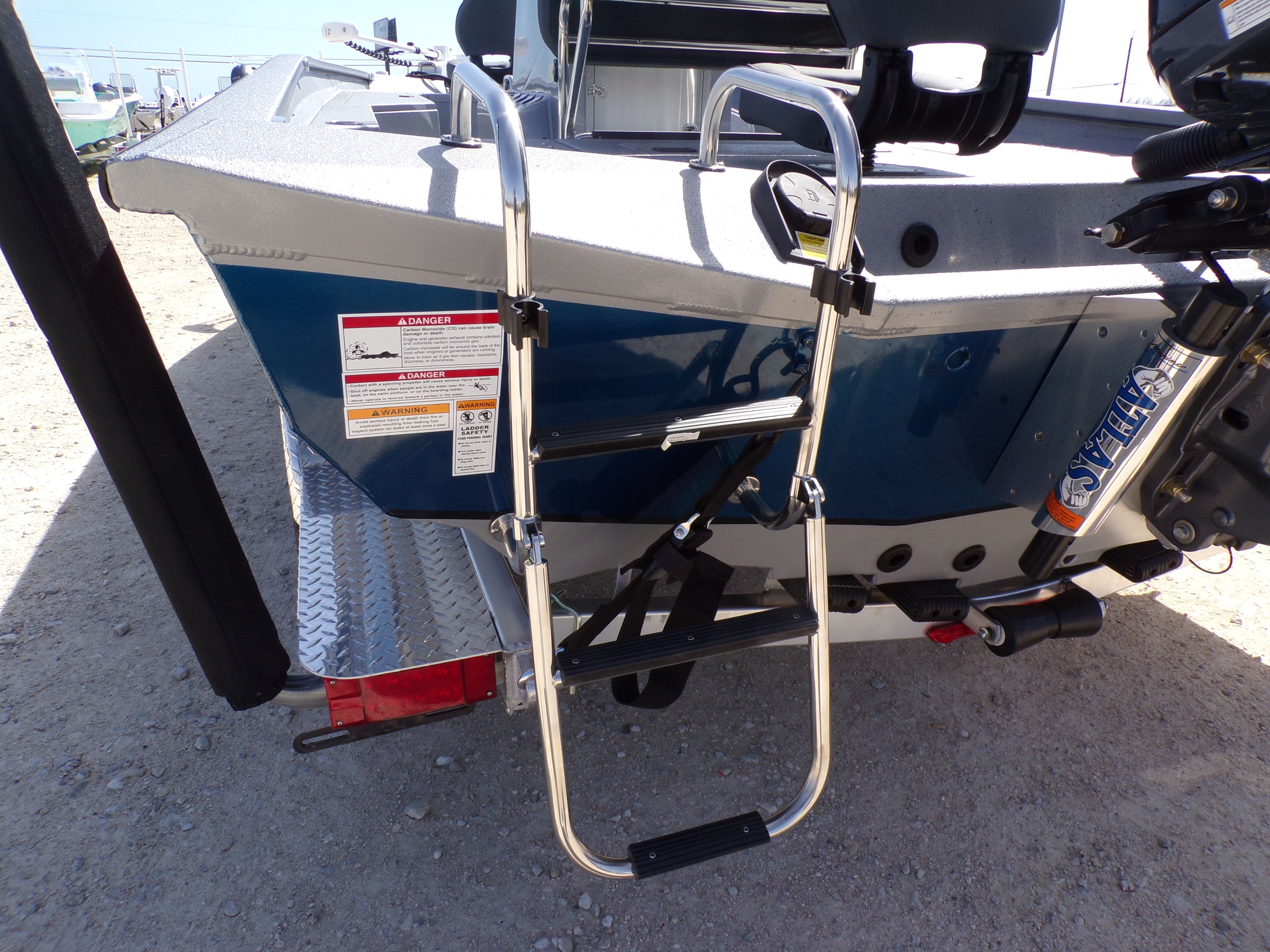 2026 Xpress H22B Bay - 22