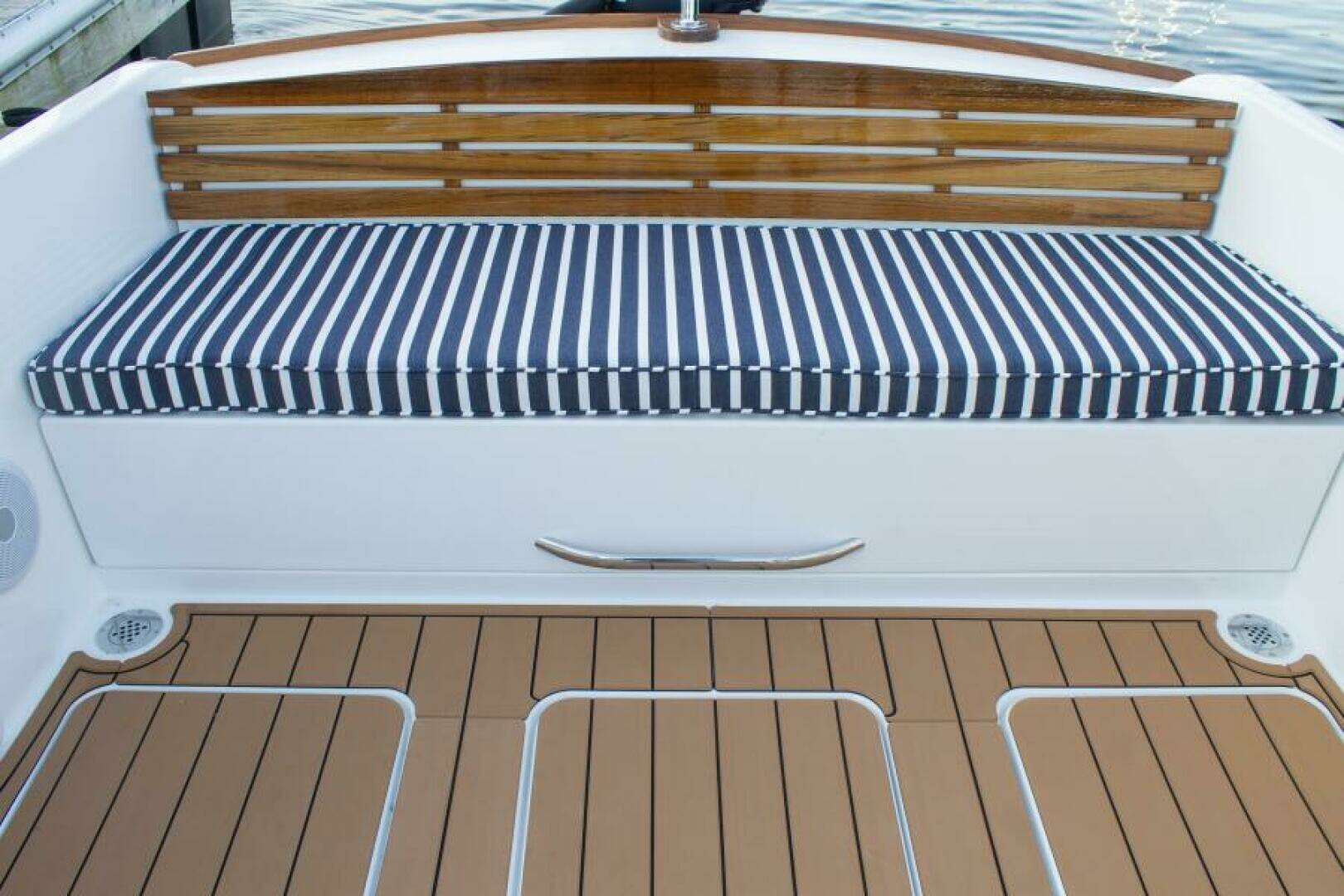 2024 New Harbor Boats New Harbor 28 - Image 18