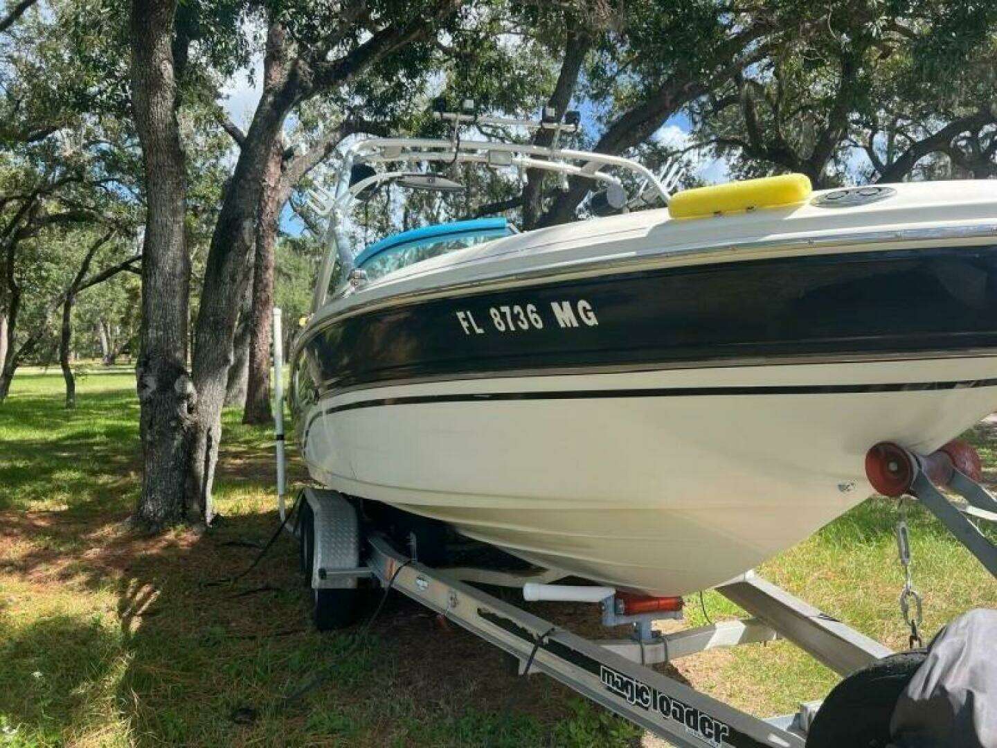 2003 Sea Ray 220 Bow Rider - Image 26