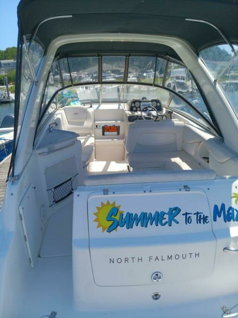 2010 Mariah 270 - Image 2