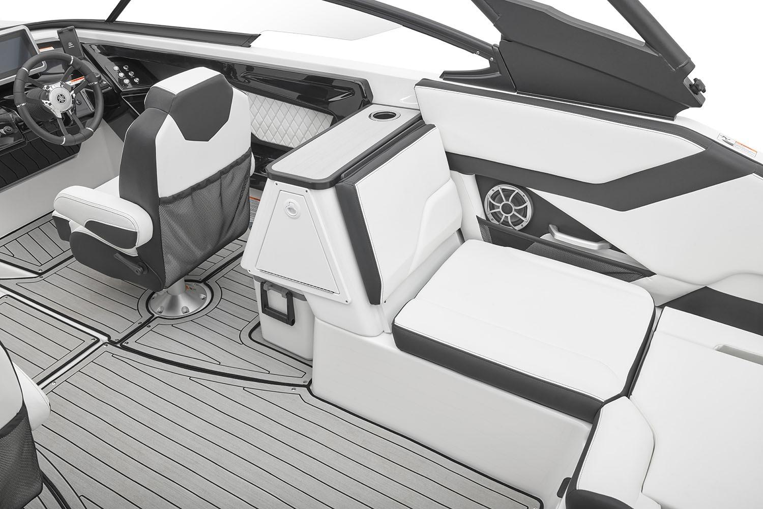 Manufacturer Provided Image: 2026 Yamaha Boats 252S interior with sleek seating and modern dashboard design.