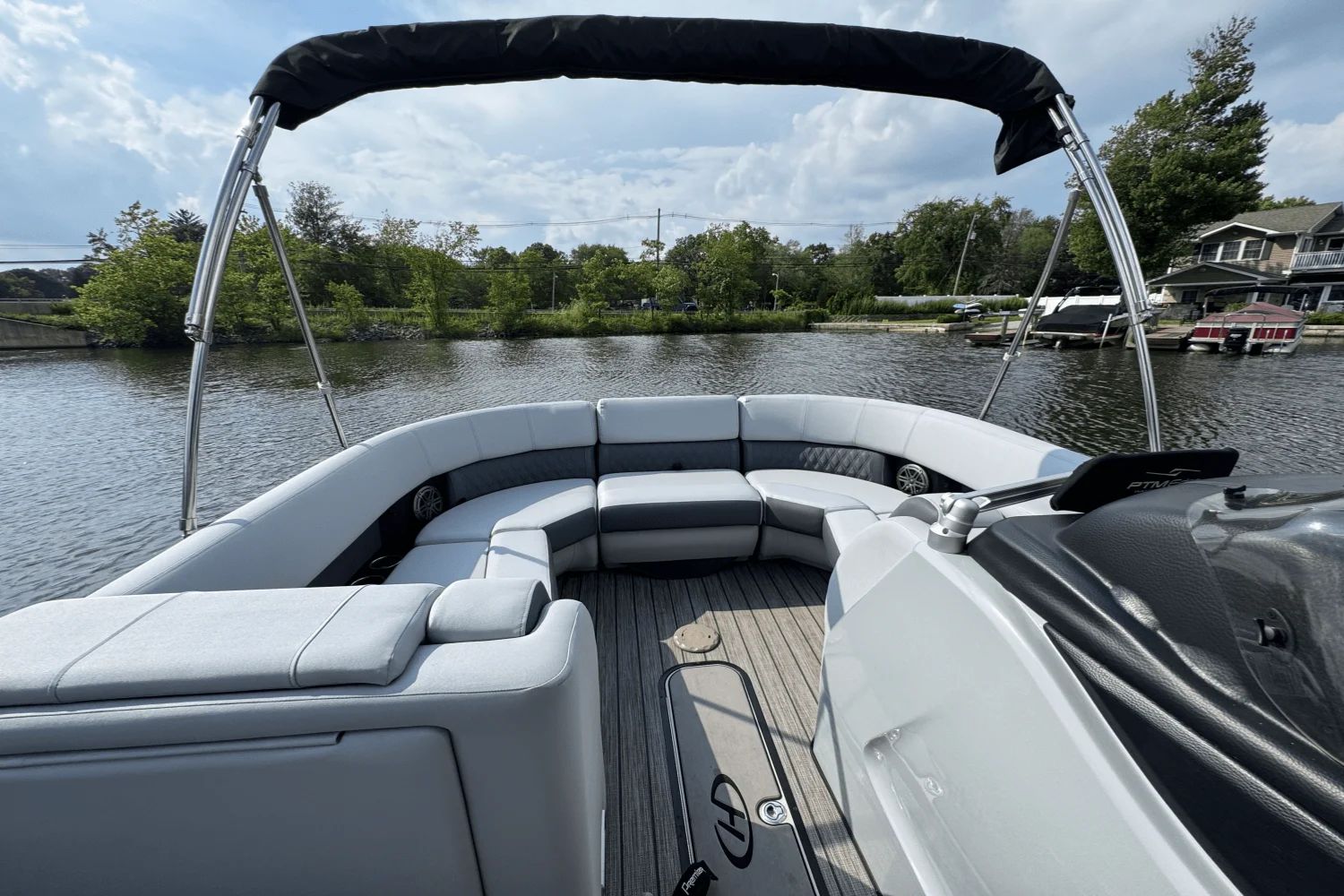 2020 Harris Solstice 230 - 25